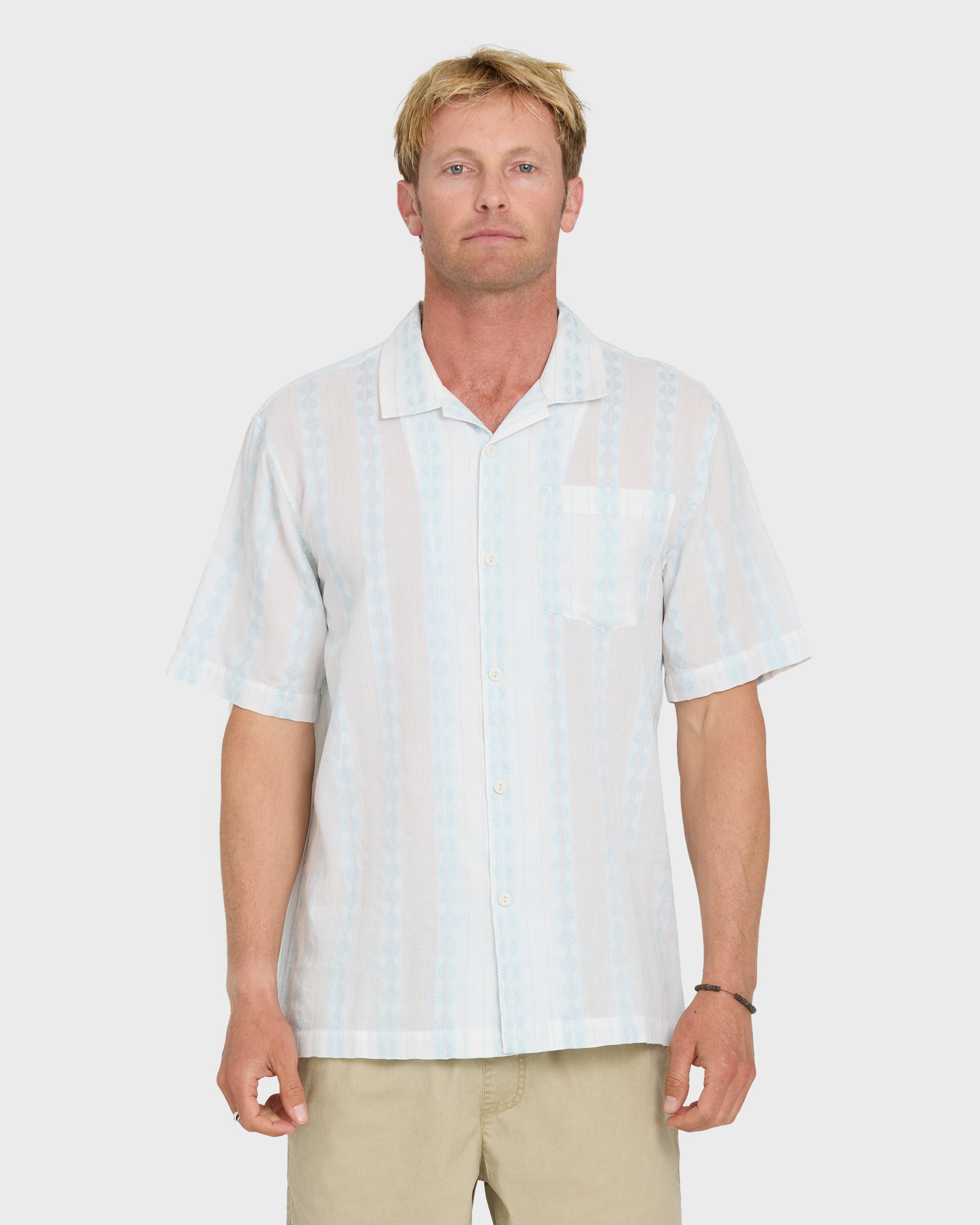 QQQ様 Bishop Jacquard Camp Short Sleeve Cotton Shirt - Skyway | Quiksilver