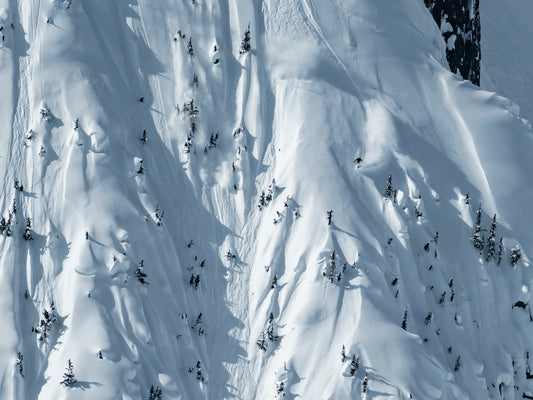 How To Choose a Ski Jacket: What To Look For