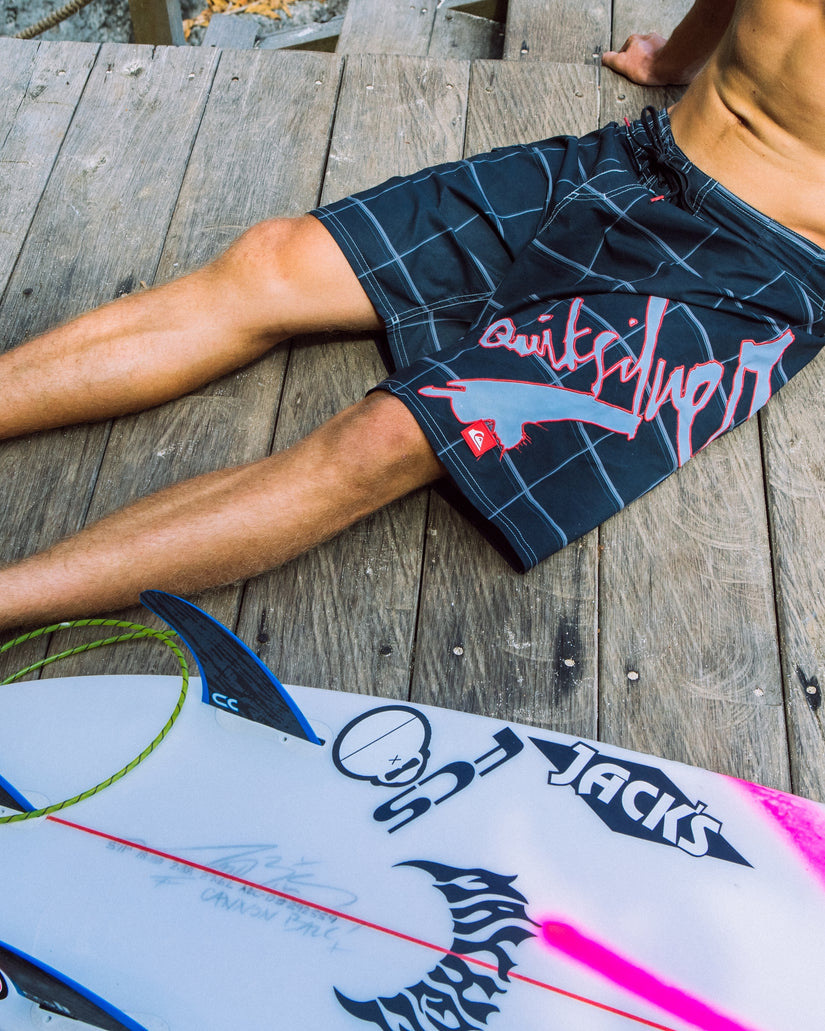 Young Guns Steelhead 21" Boardshorts - Black