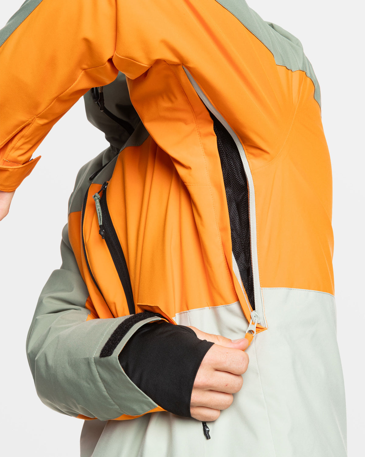 Sycamore-Snow-Jacket-Sea-Spray-9