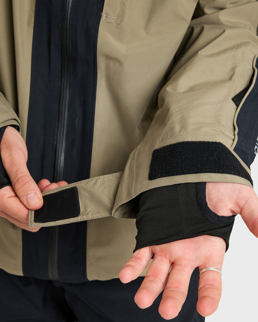 High-Altitude-GORE-TEX-Snow-Jacket-Fallen-Rock-8