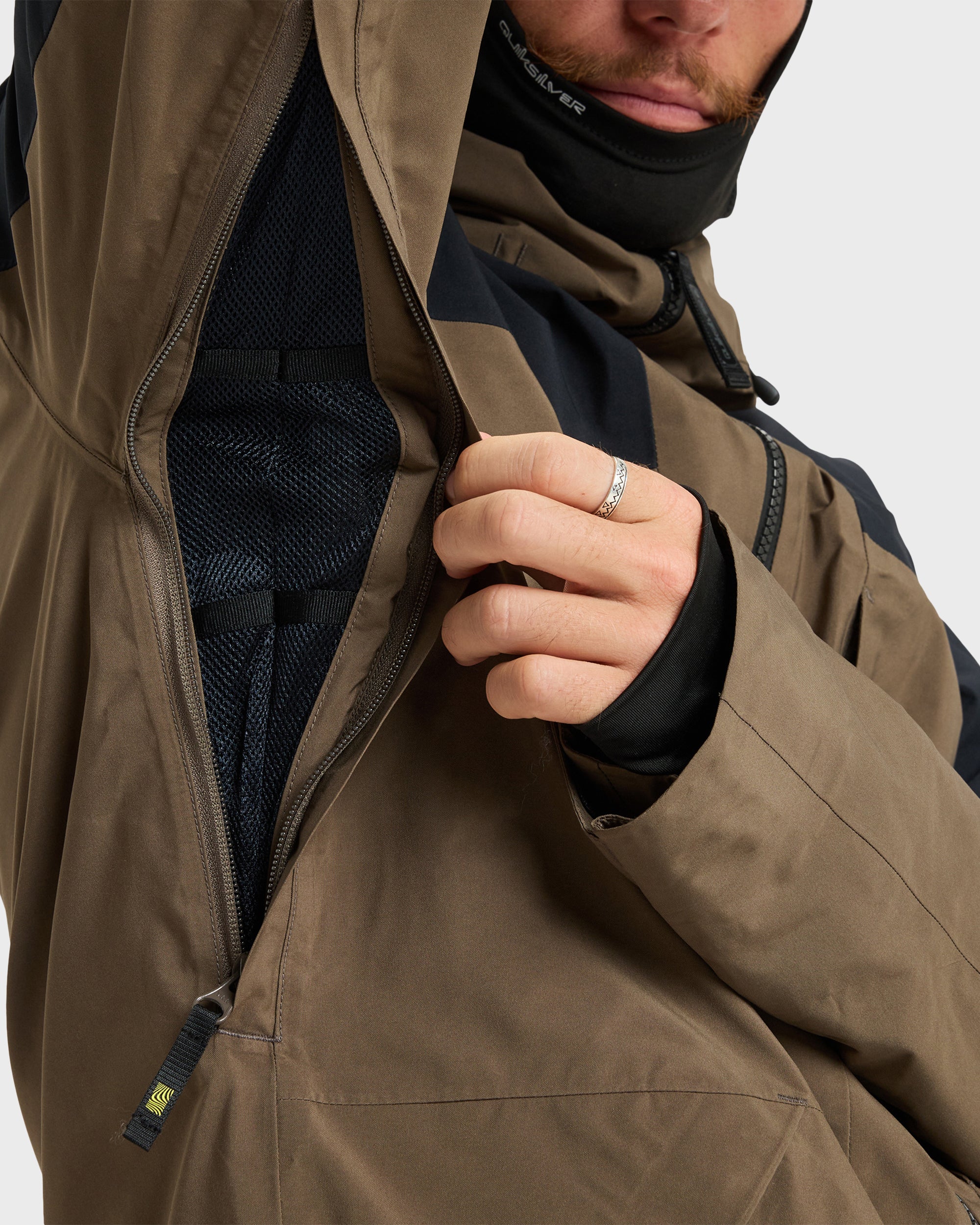 Quiksilver FOREVER STRETCH GORE-TEX Ｌサイズ Forever Stretch GORE-TEX Jacket - Canteen | Quiksilver