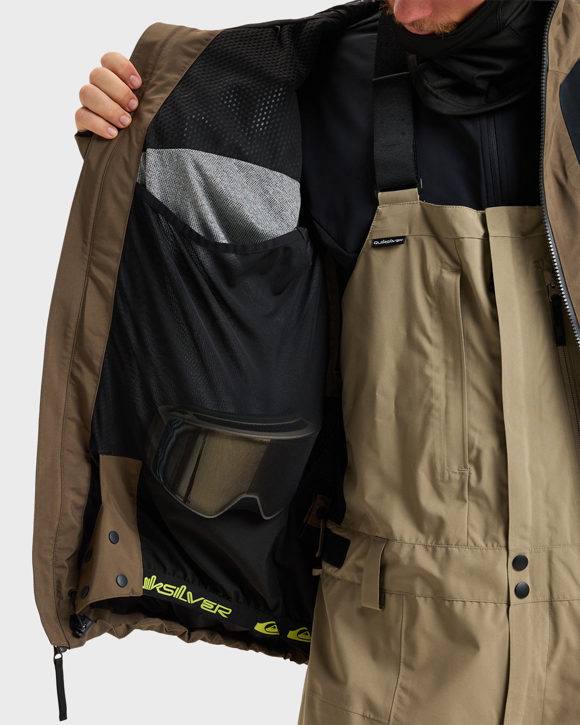 Forever Stretch GORE-TEX Jacket - Canteen | Quiksilver