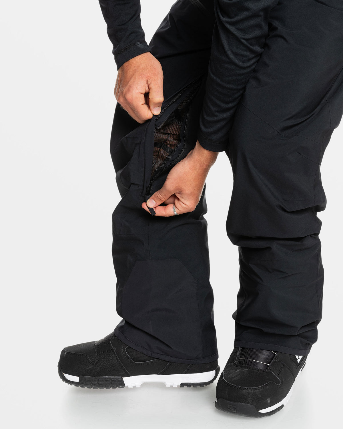 Mission-Gore-Tex-Snow-Pants-True-Black-7