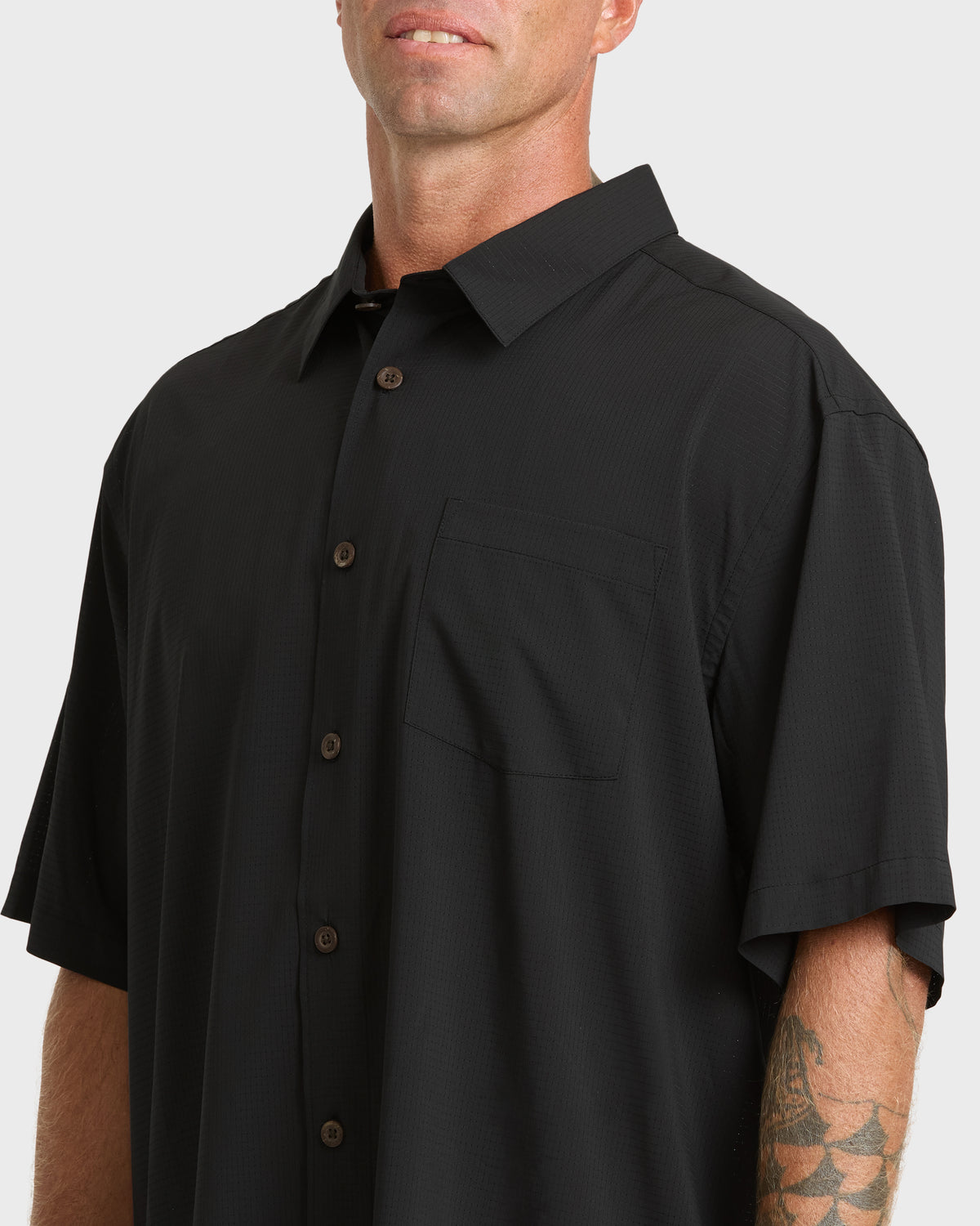 Chaser-Short-Sleeve-Woven-Shirt-Phantom-5