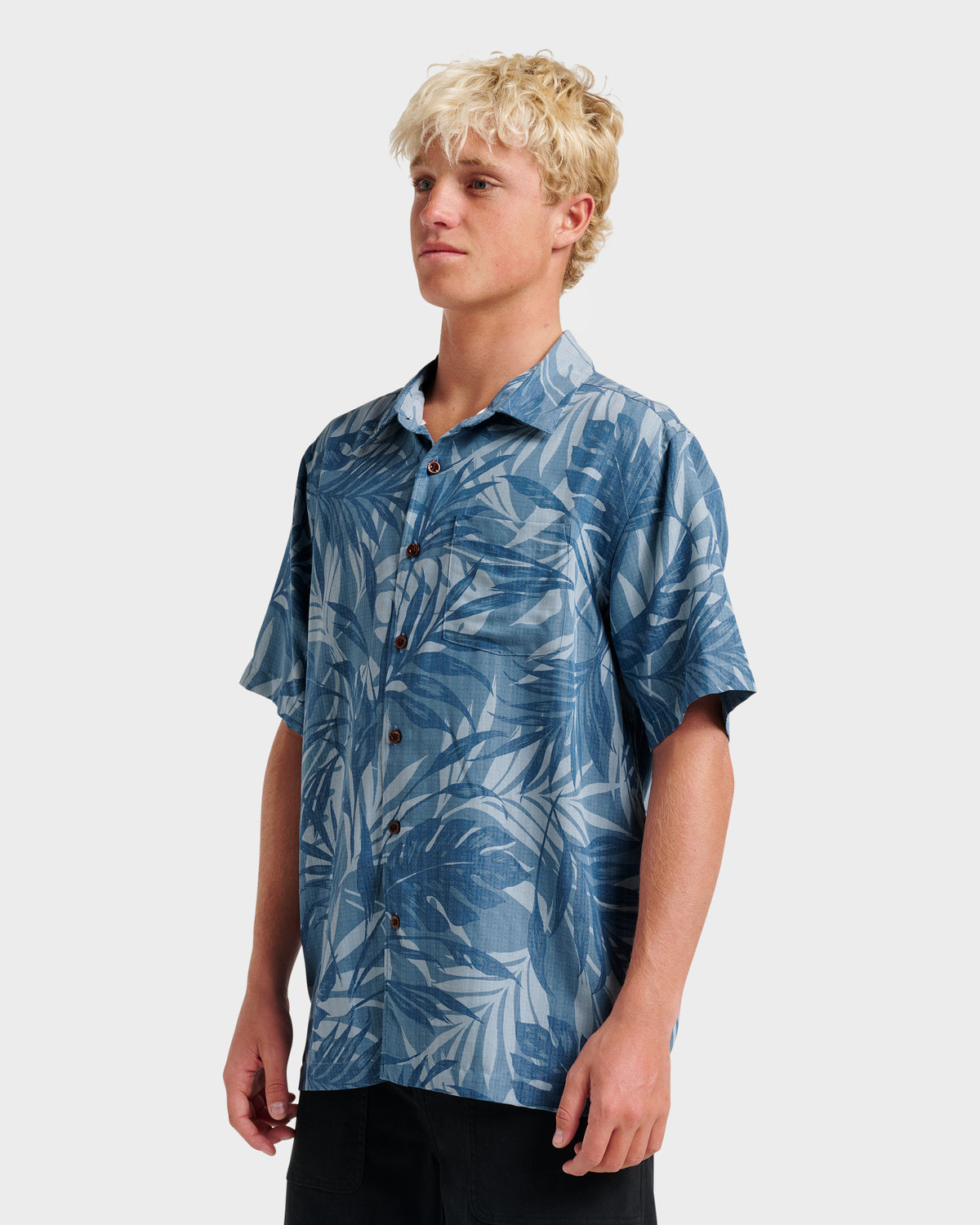 Waterman-Botanical-Short-Sleeve-Shirt-Midnight-Navy-3