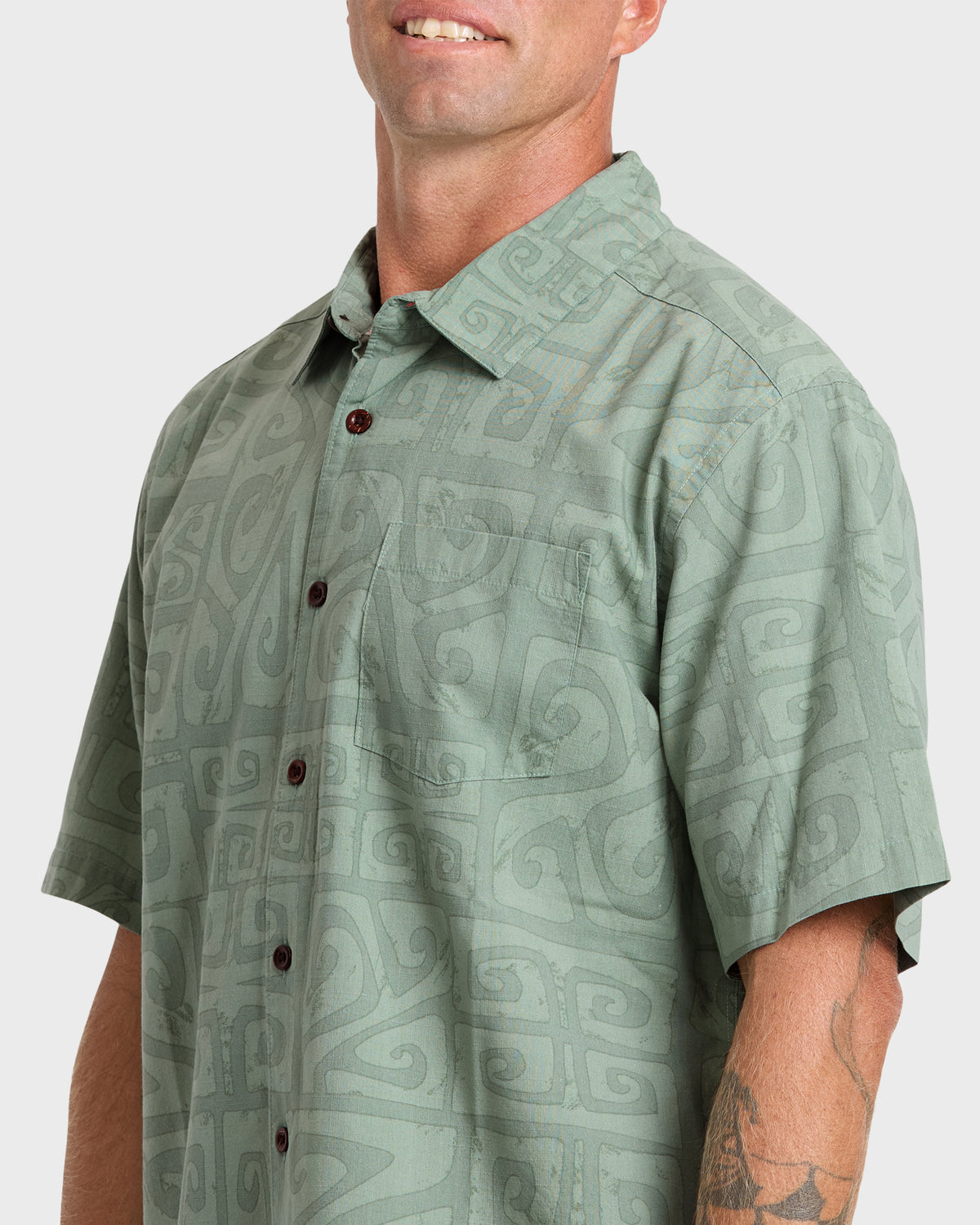 Waterman-Tiki-Beach-Short-Sleeve-Shirt-Lily-Pad-5