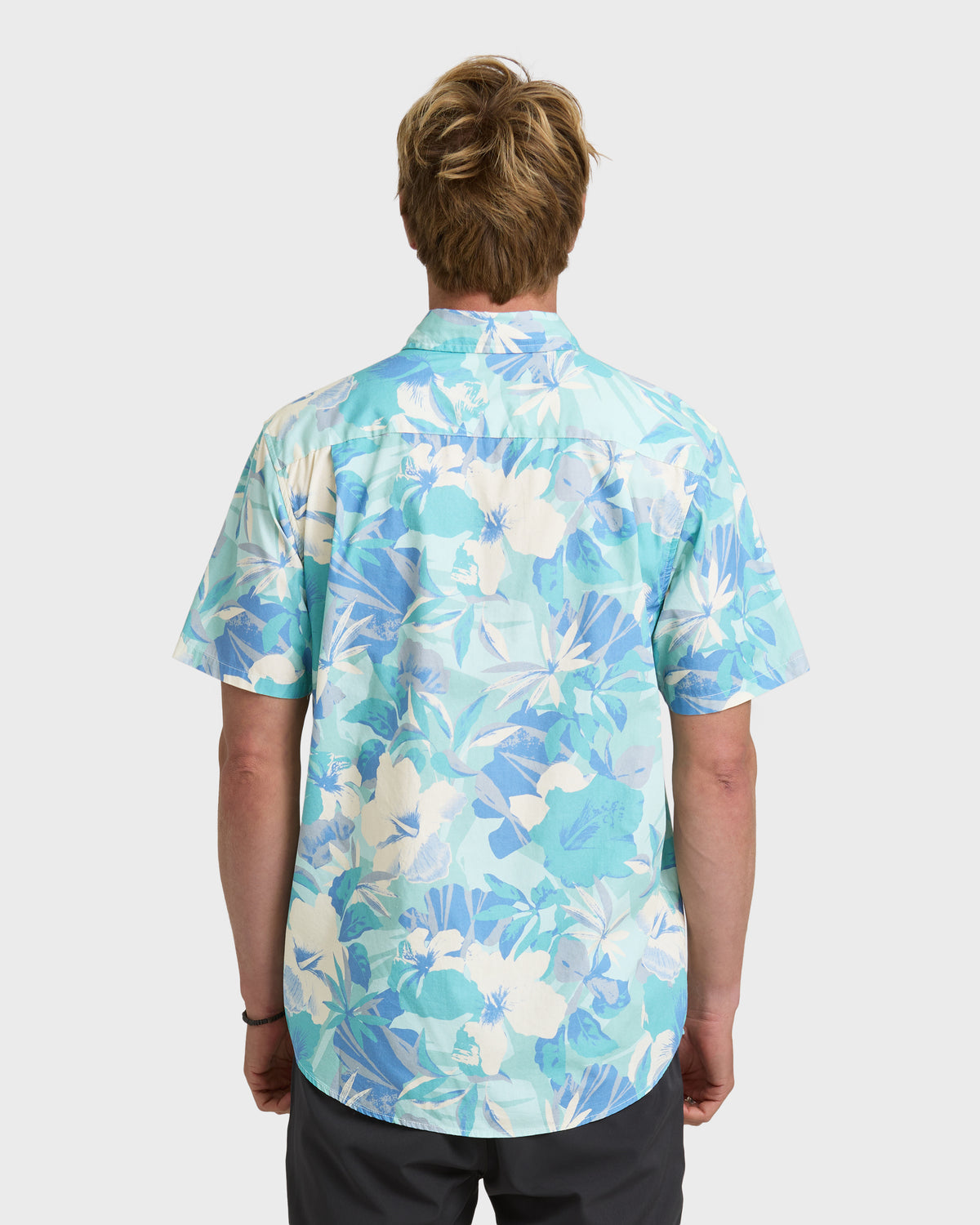 INTERACT-FLORAL-CLASSIC-SS-BLUE-HAZE-2