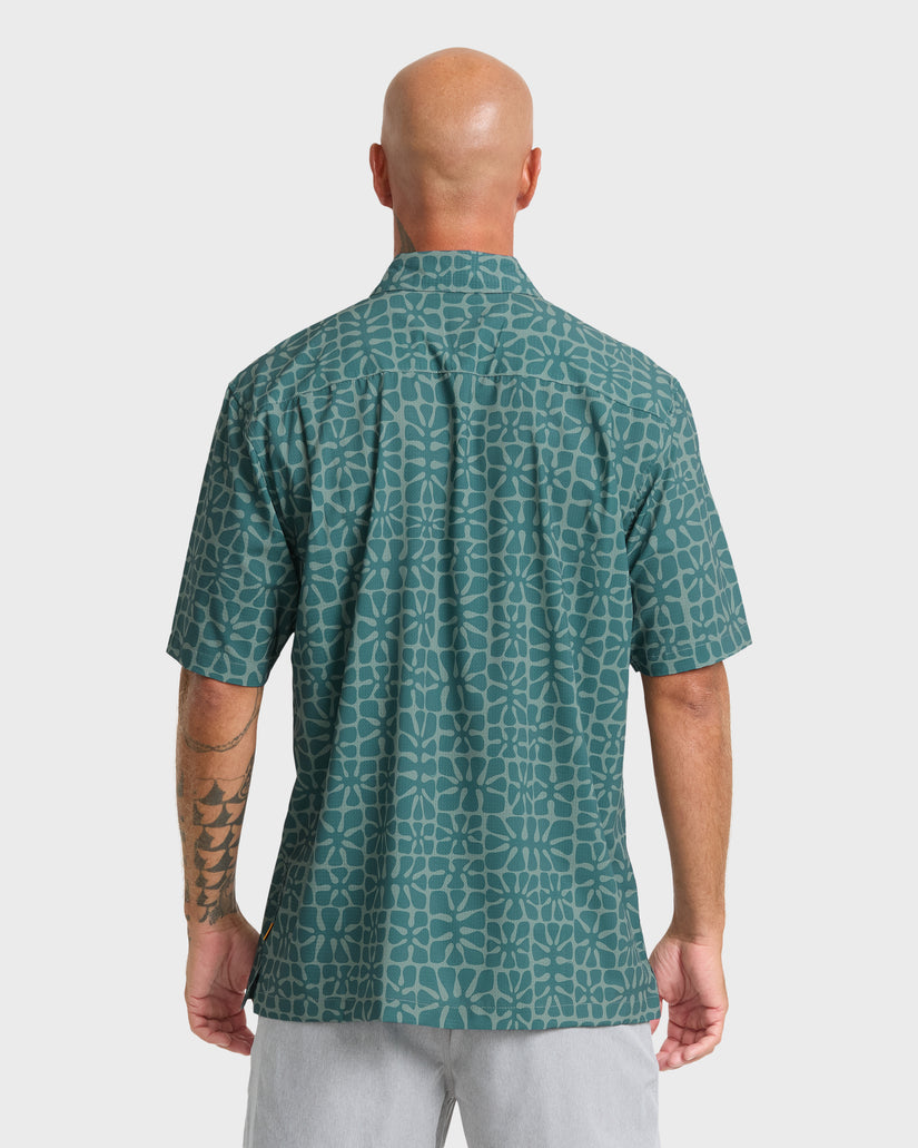 Waterman-Coral-Sea-Performance-Short-Sleeve-Shirt-North-Atlantic-2