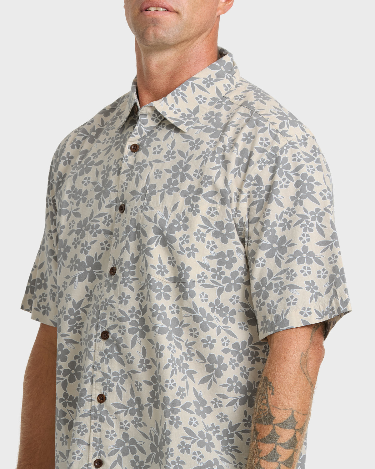 Waterman-Flower-Field-Short-Sleeve-Shirt-Moonbeam-5