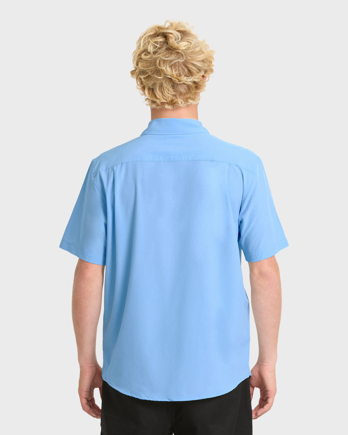 QS000215_RVB_OM-B.jpg