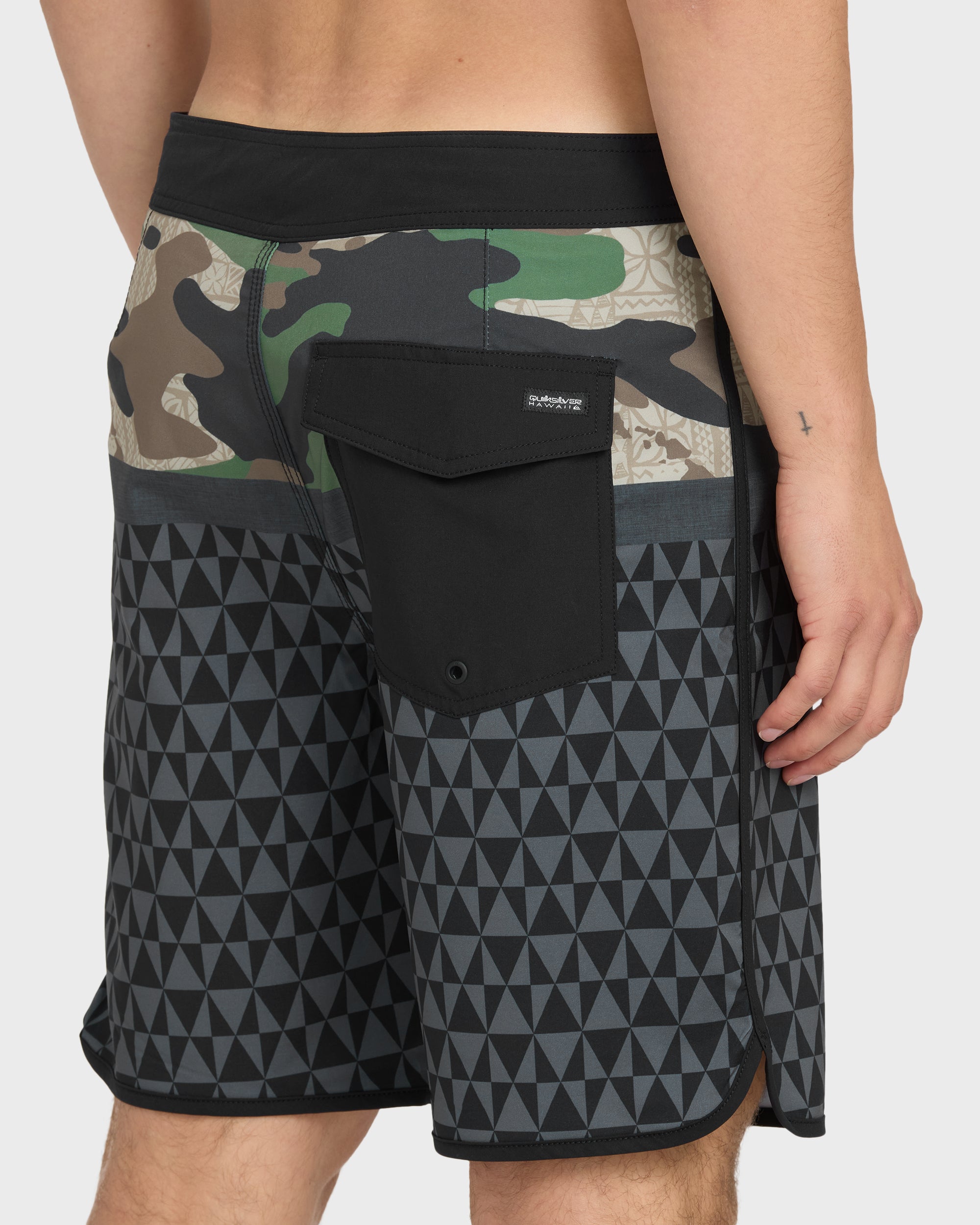Surfsilk Hawaii Blockchild 19
