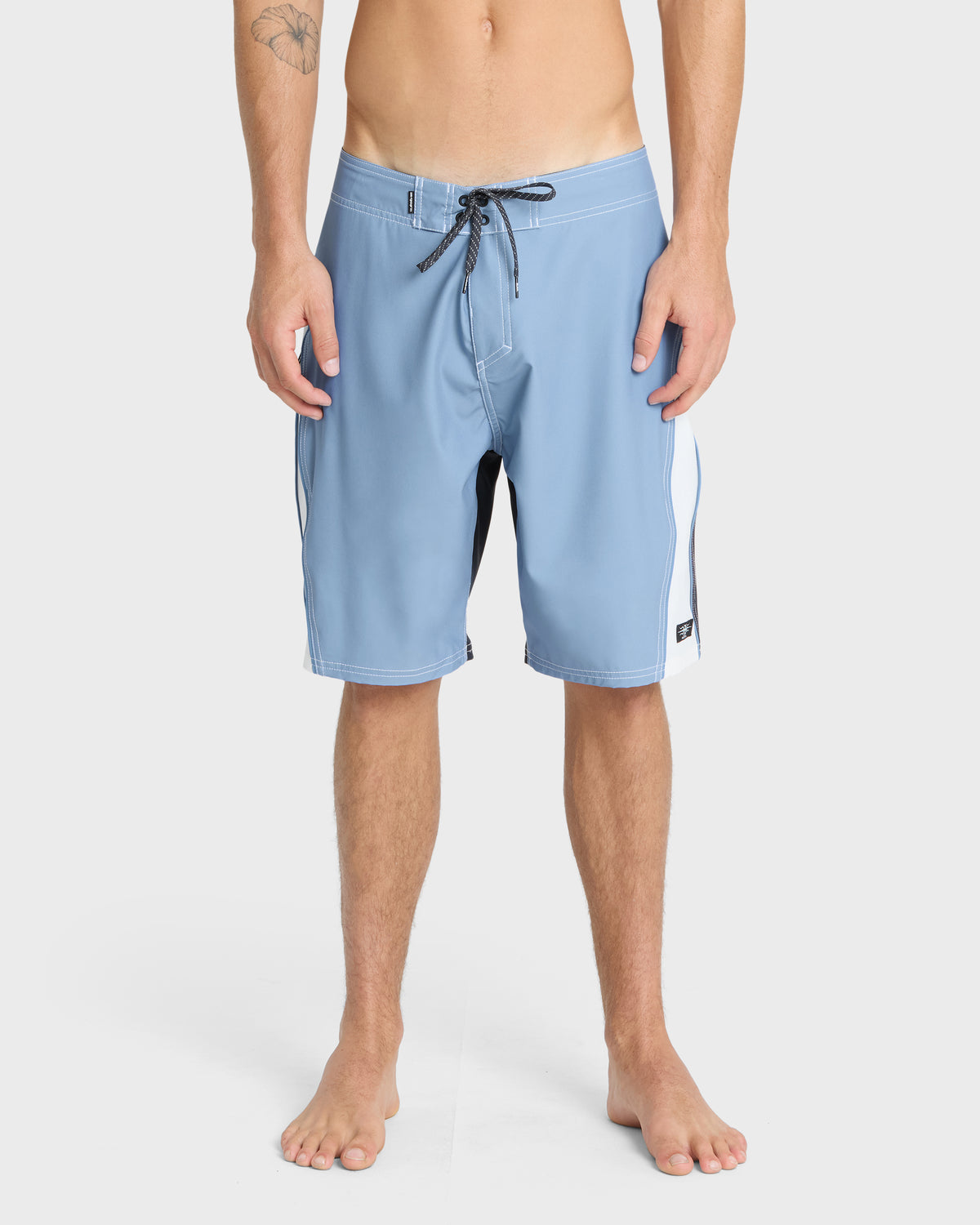 Mercury-Gravity-21"-Boardshorts-Infinity-1