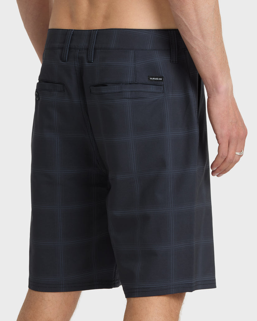 Union-Print-Amphibian-20"-Hybrid-Shorts-Black-5