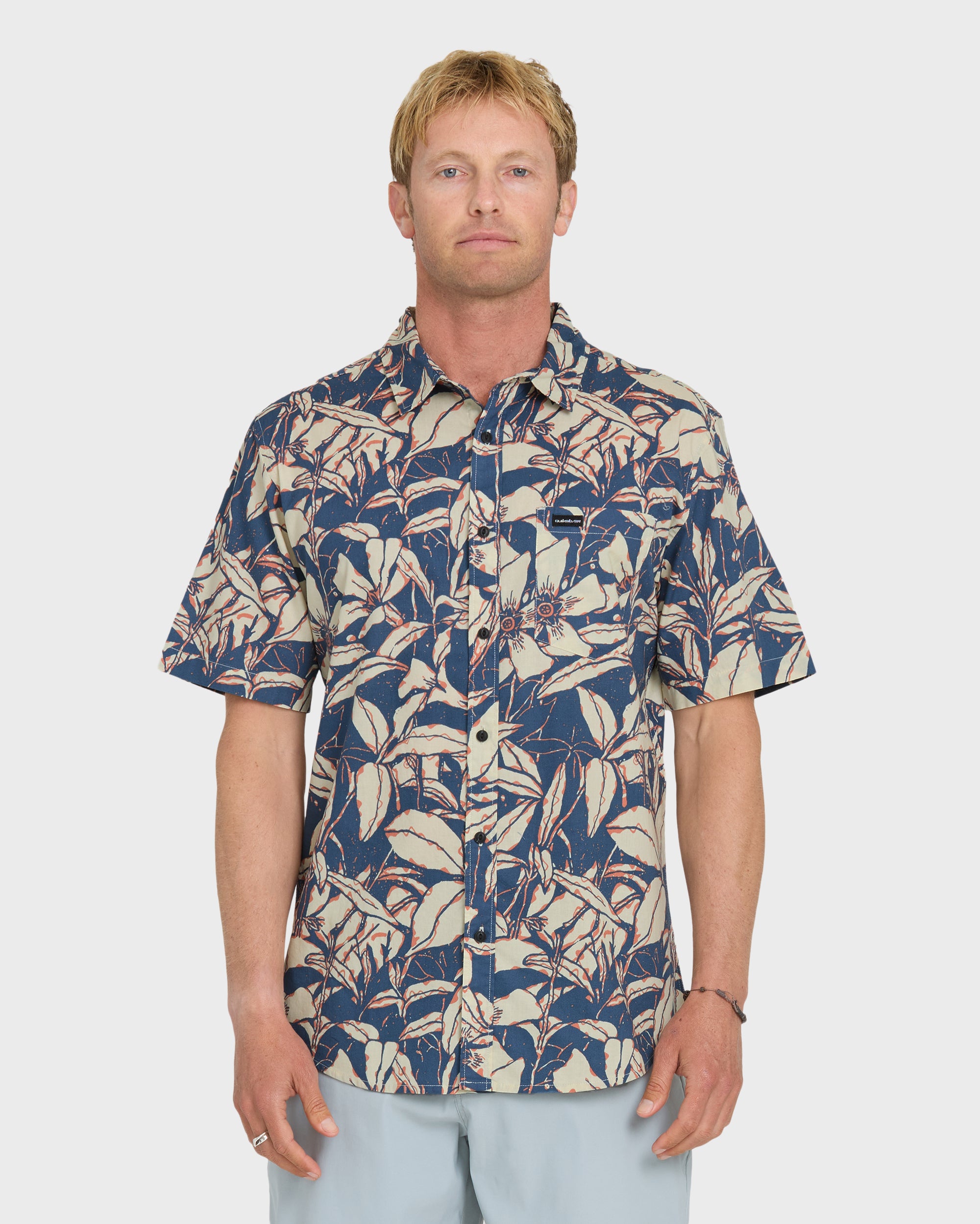 Men's Surf Clothing and Apparel – Quiksilver