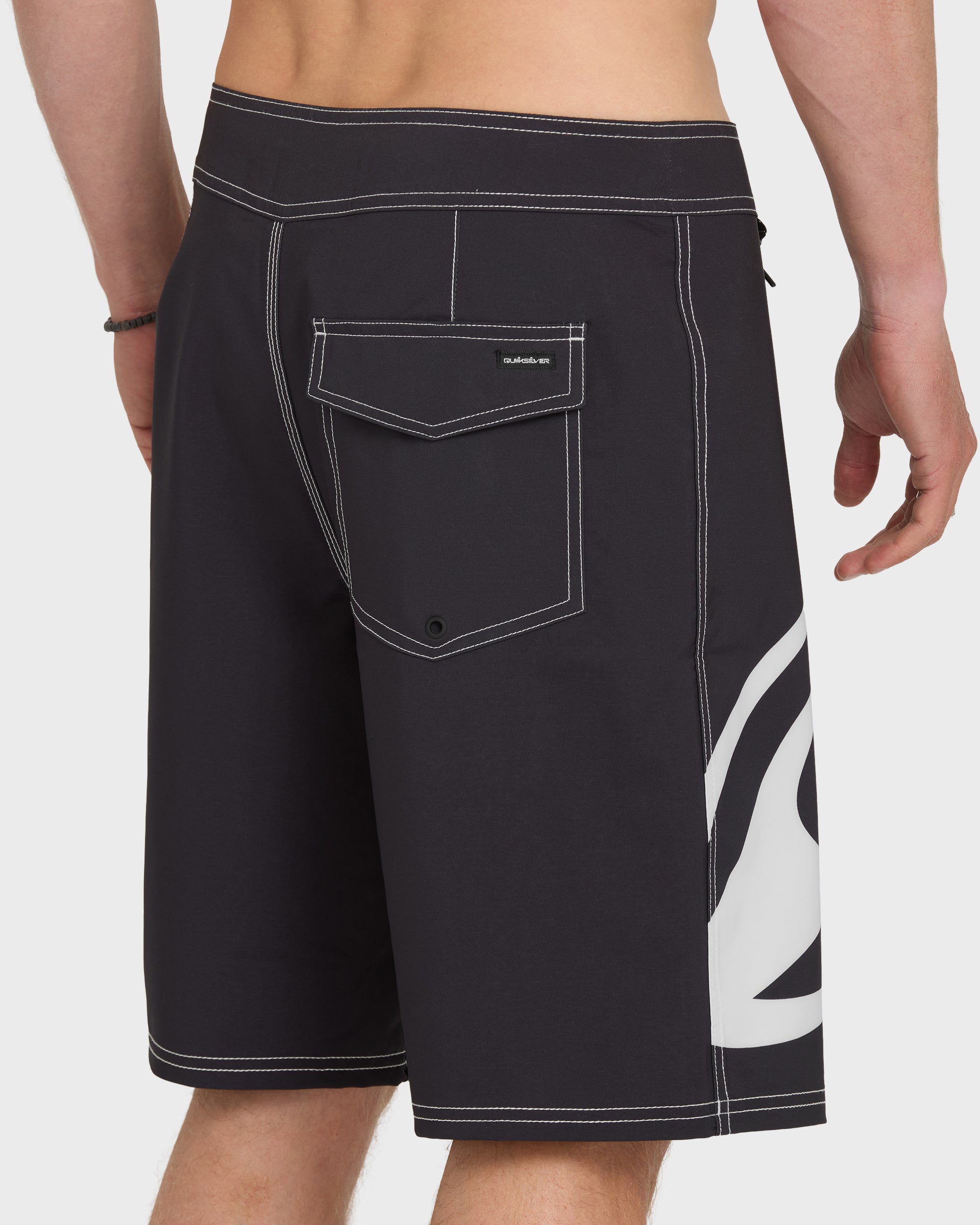 THUNDER STRIPES ADJUSTABLE SHORT クロ　Mサイズ Young Guns Saturn Boss 21