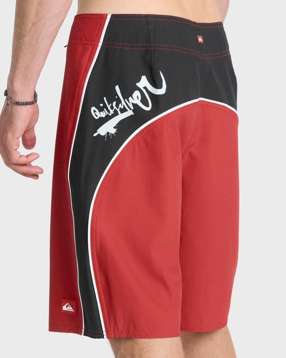Young-Guns-Nomad-21"-Boardshorts-Salsa-5