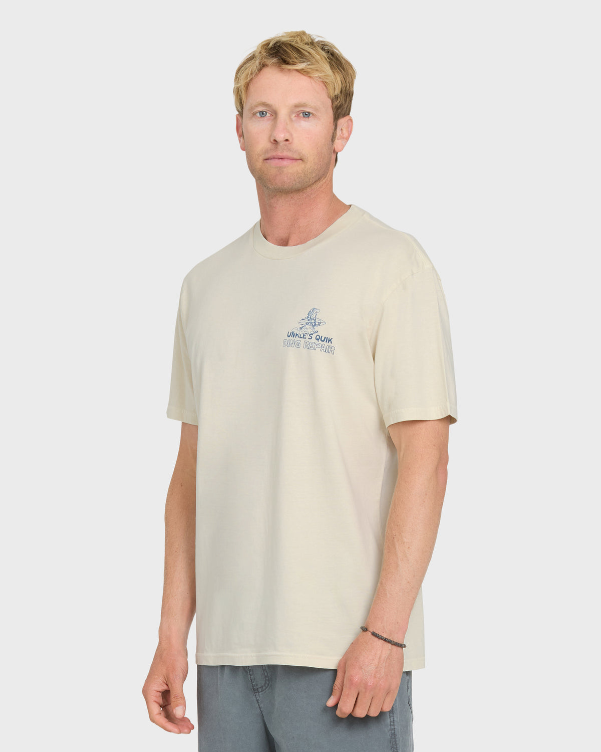 QS000613Y_SLR_OM-S.jpg