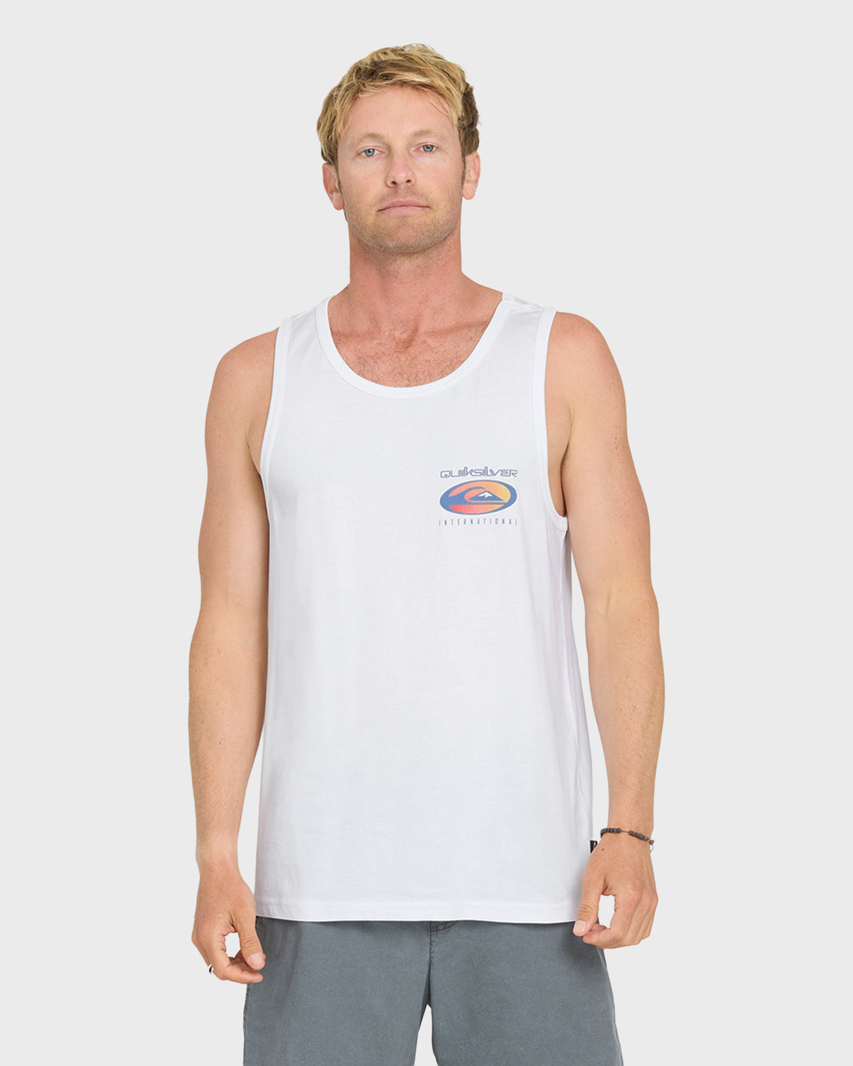QS000621Y_WHT_OM-F.jpg