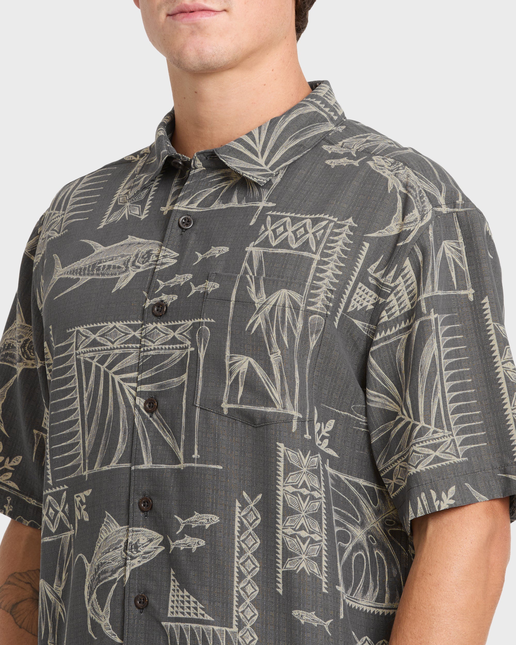 Waterman Paradise Bay Short Sleeve Woven Shirt - Phantom | Quiksilver