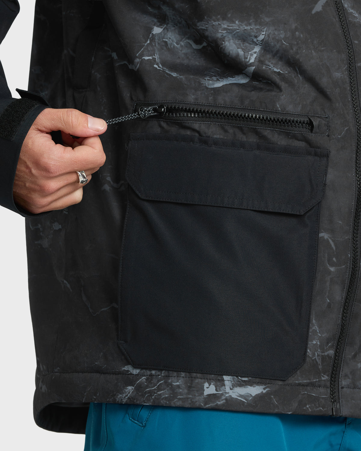 Mission-Printed-20K-Snow-Jacket-Anthracite-9