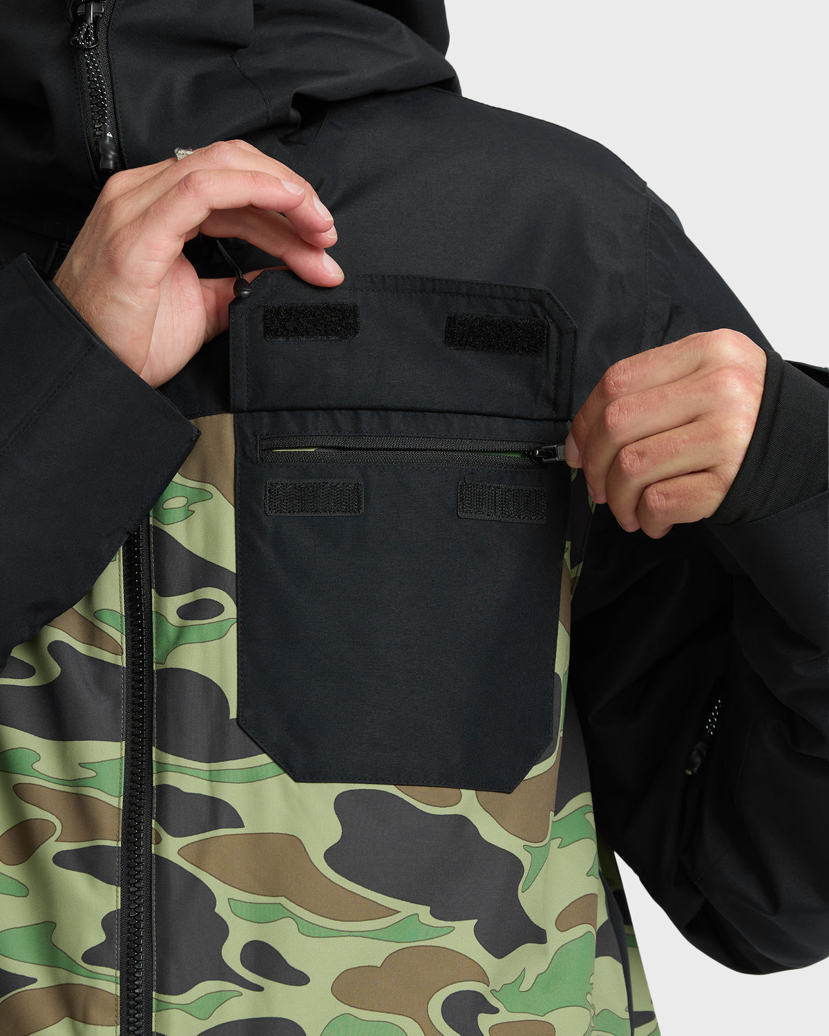 Mission-Printed-20K-Snow-Jacket-Black-9