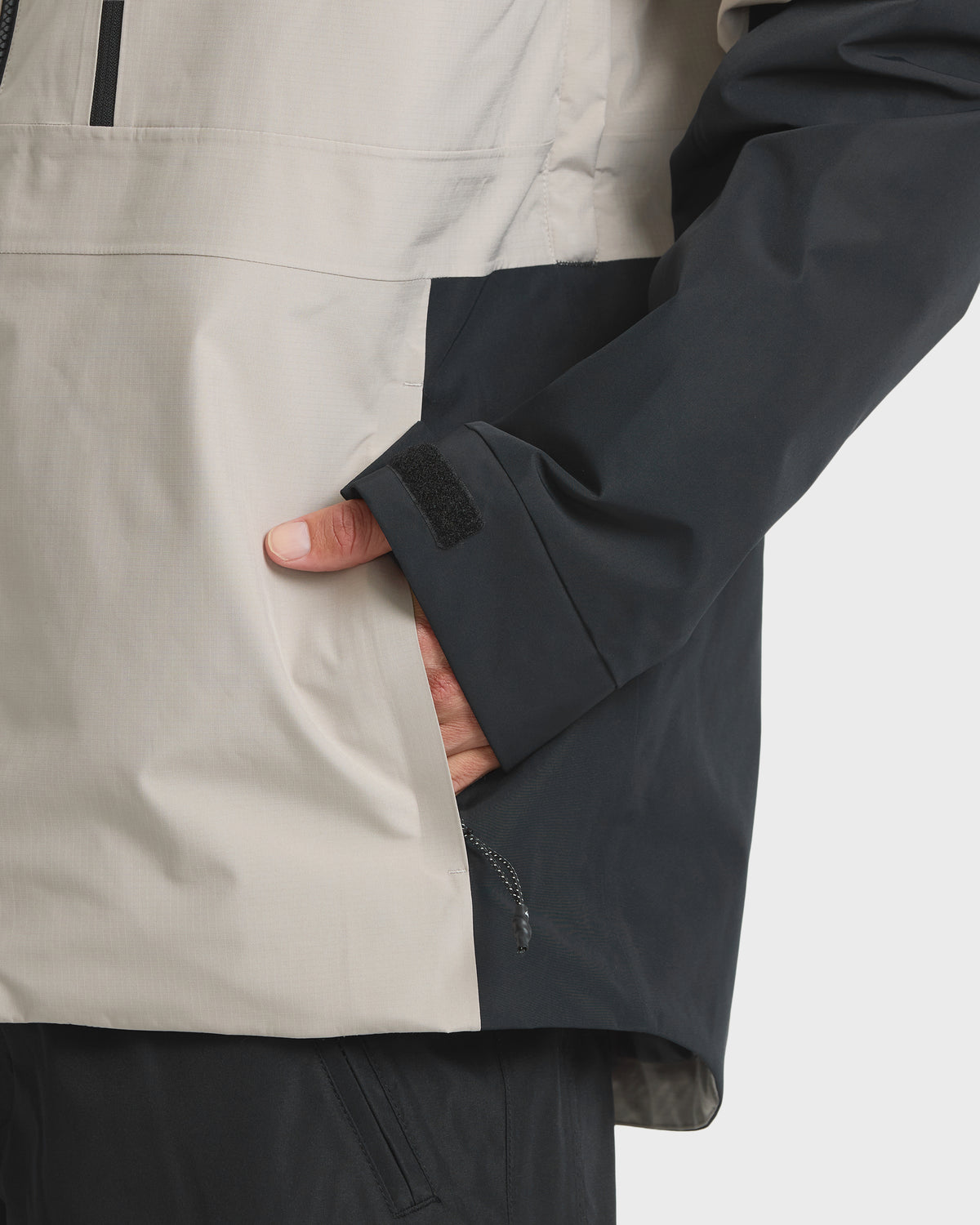 Ultralight-20K-Snow-Jacket-String-9