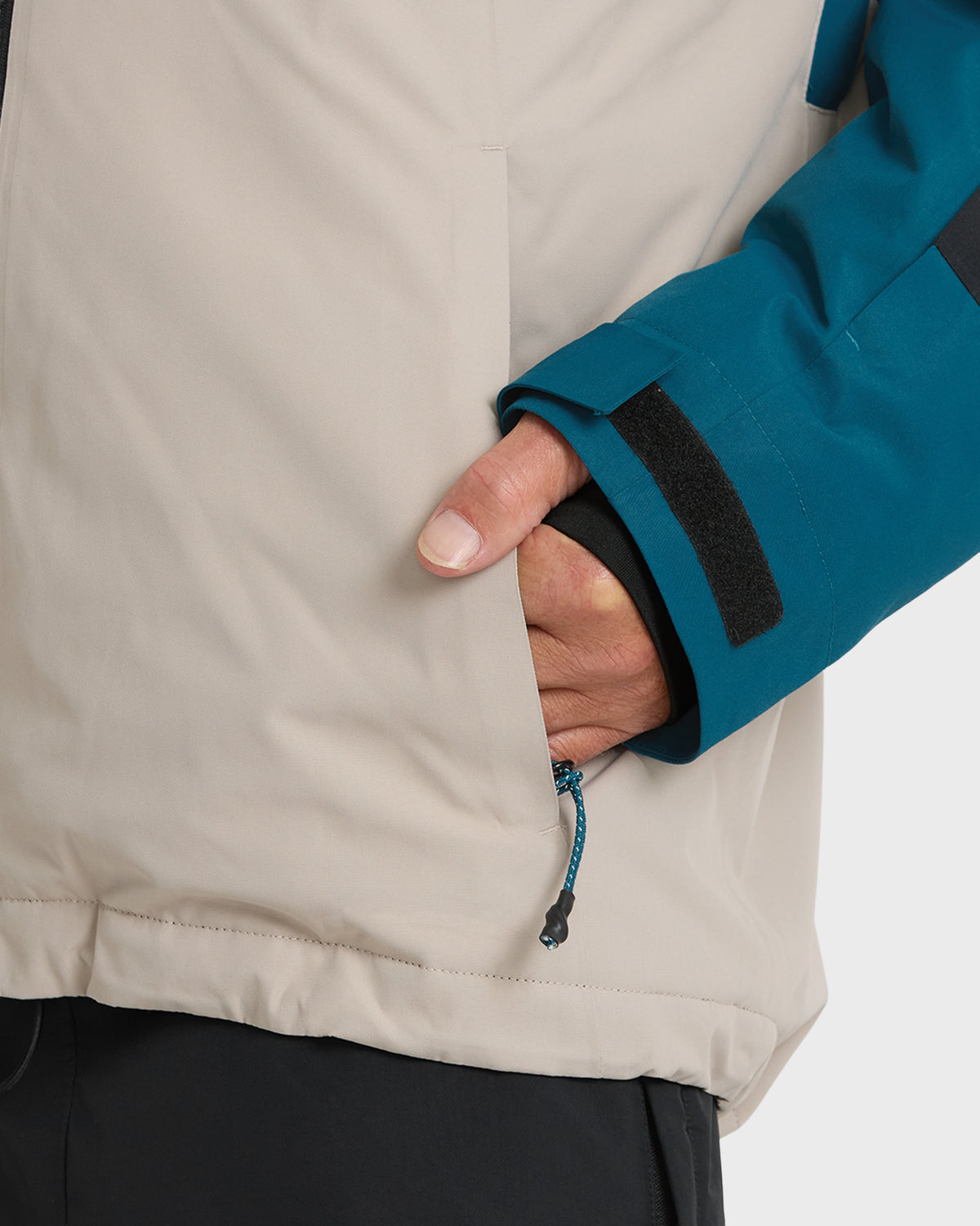 Sycamore-Block-20K-Snow-Jacket-Blue-Coral-9