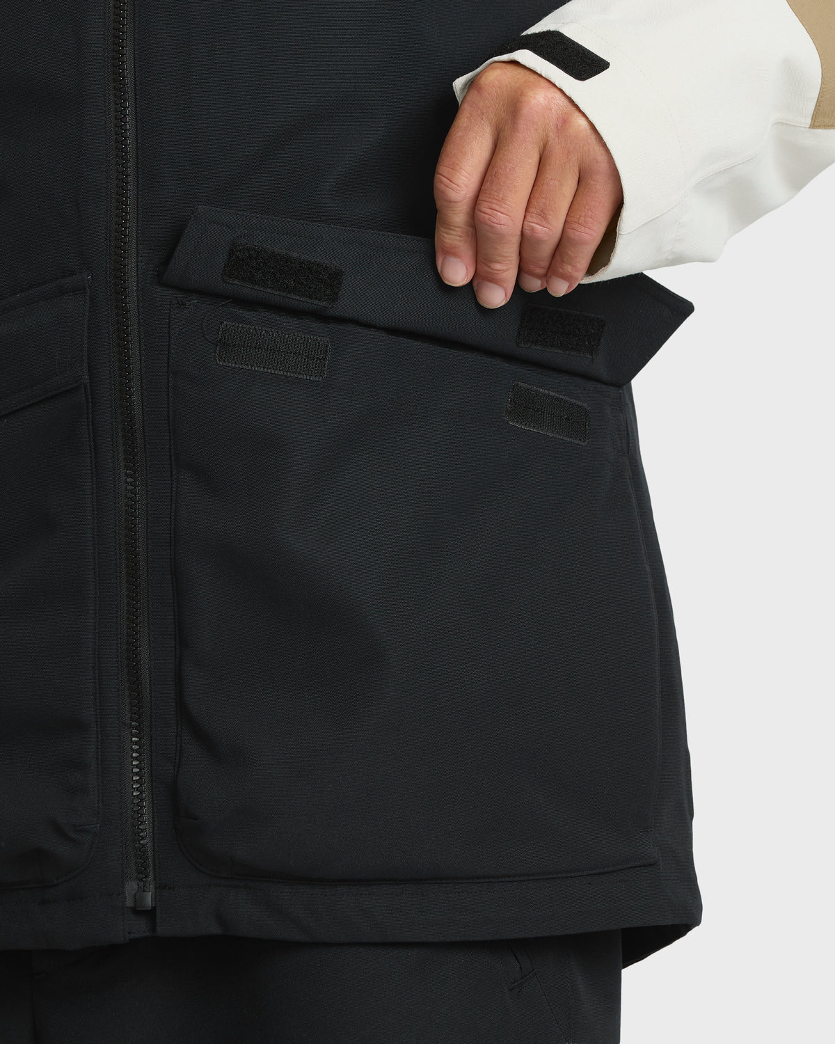 Young-Guns-Ragbath-20K-Snow-Jacket-Anthracite-9