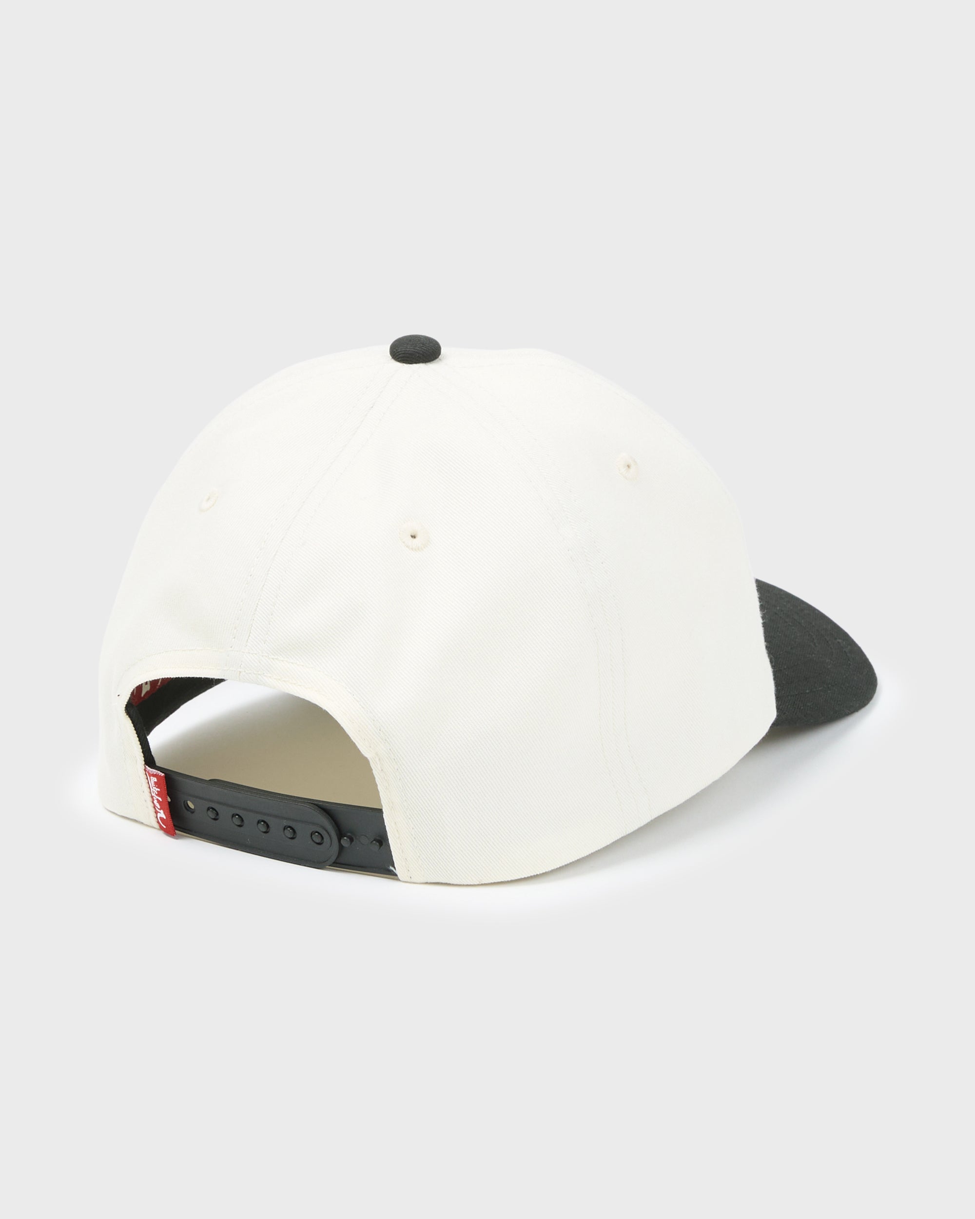 Young Guns Baseball Hat - Snow White | Quiksilver