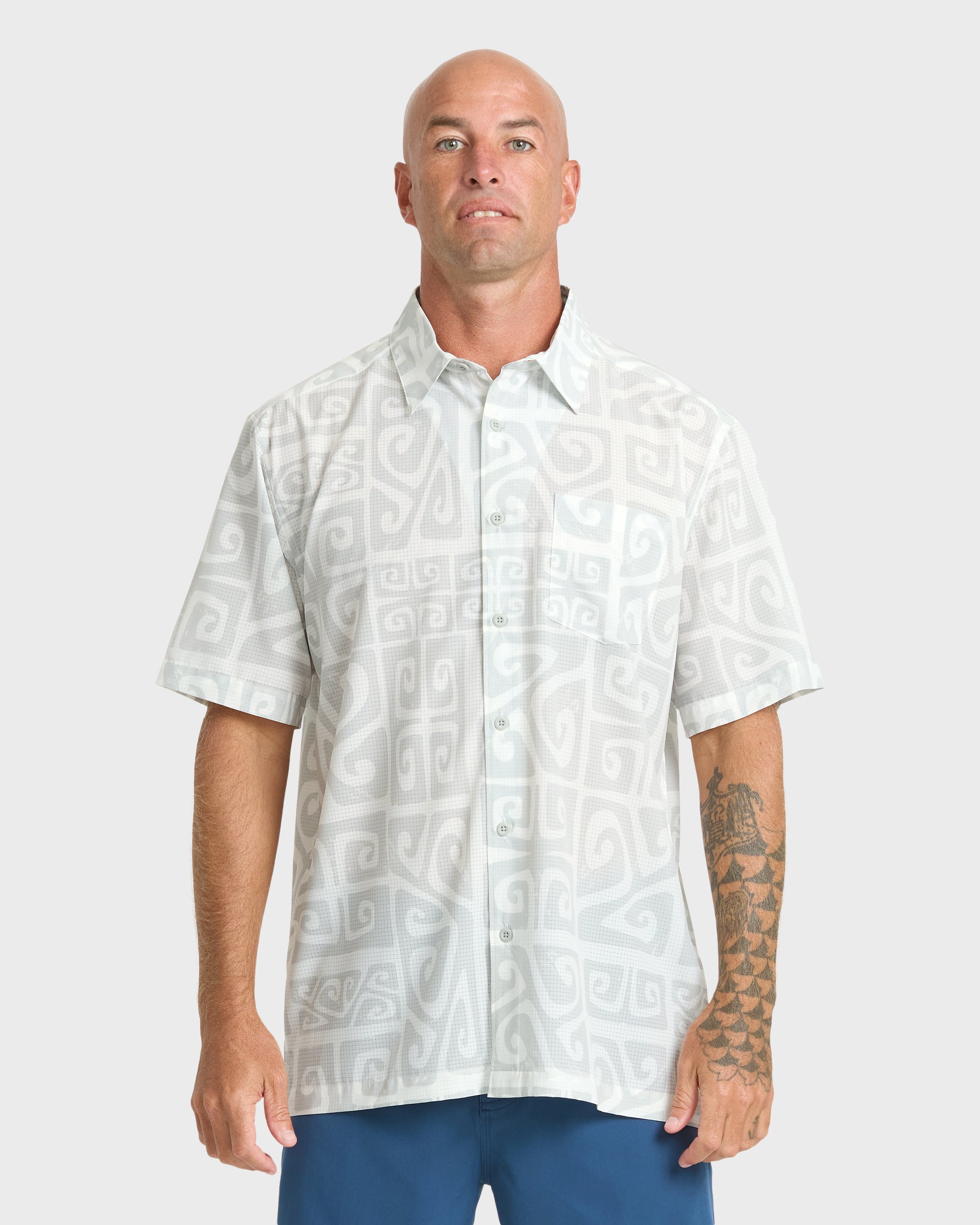 Quiksilver Men's Performance Pack Short Sleeve Shirt