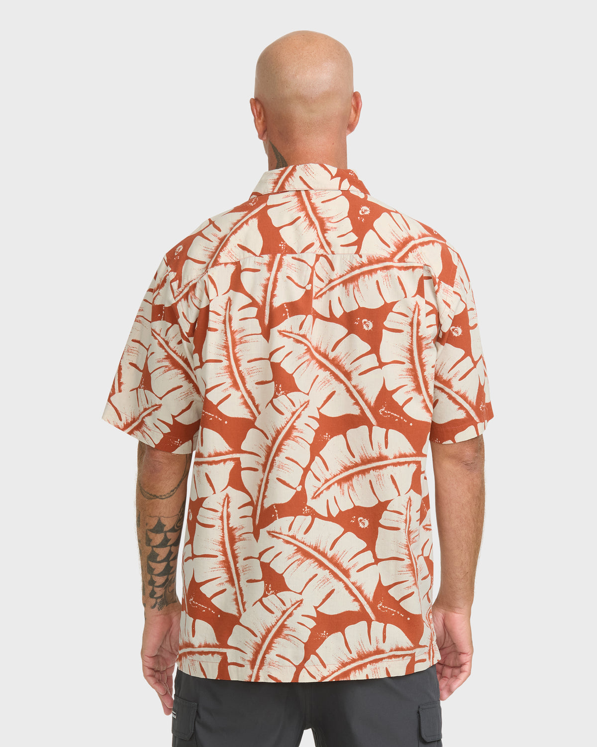 Waterman-Fronds-Short-Sleeve-Woven-Shirt-Picante-2