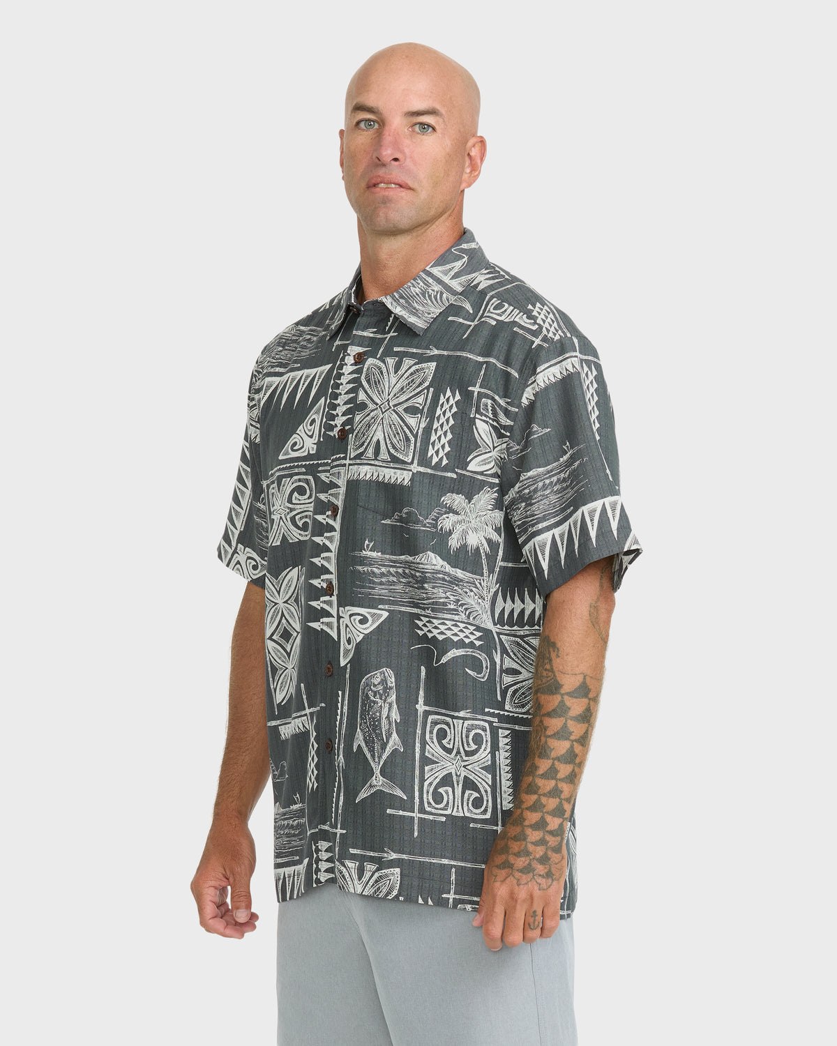 Waterman-Ohana-Bay-Short-Sleeve-Woven-Shirt-Phantom-4