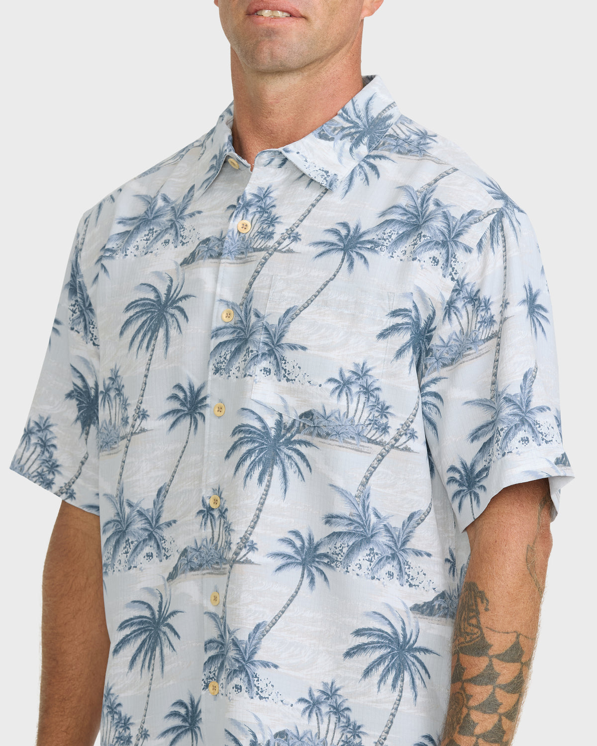 Waterman-Island-Vues-Short-Sleeve-Woven-Shirt-White-5