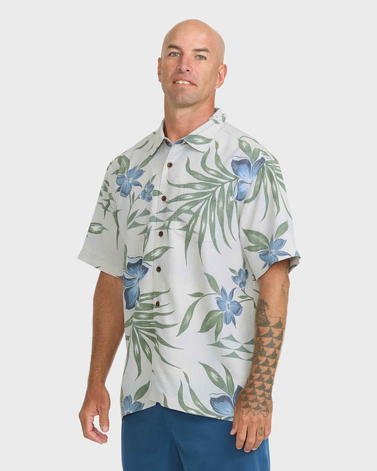 Waterman-Palapa-Floral-Short-Sleeve-Woven-Shirt-High-Rise-4