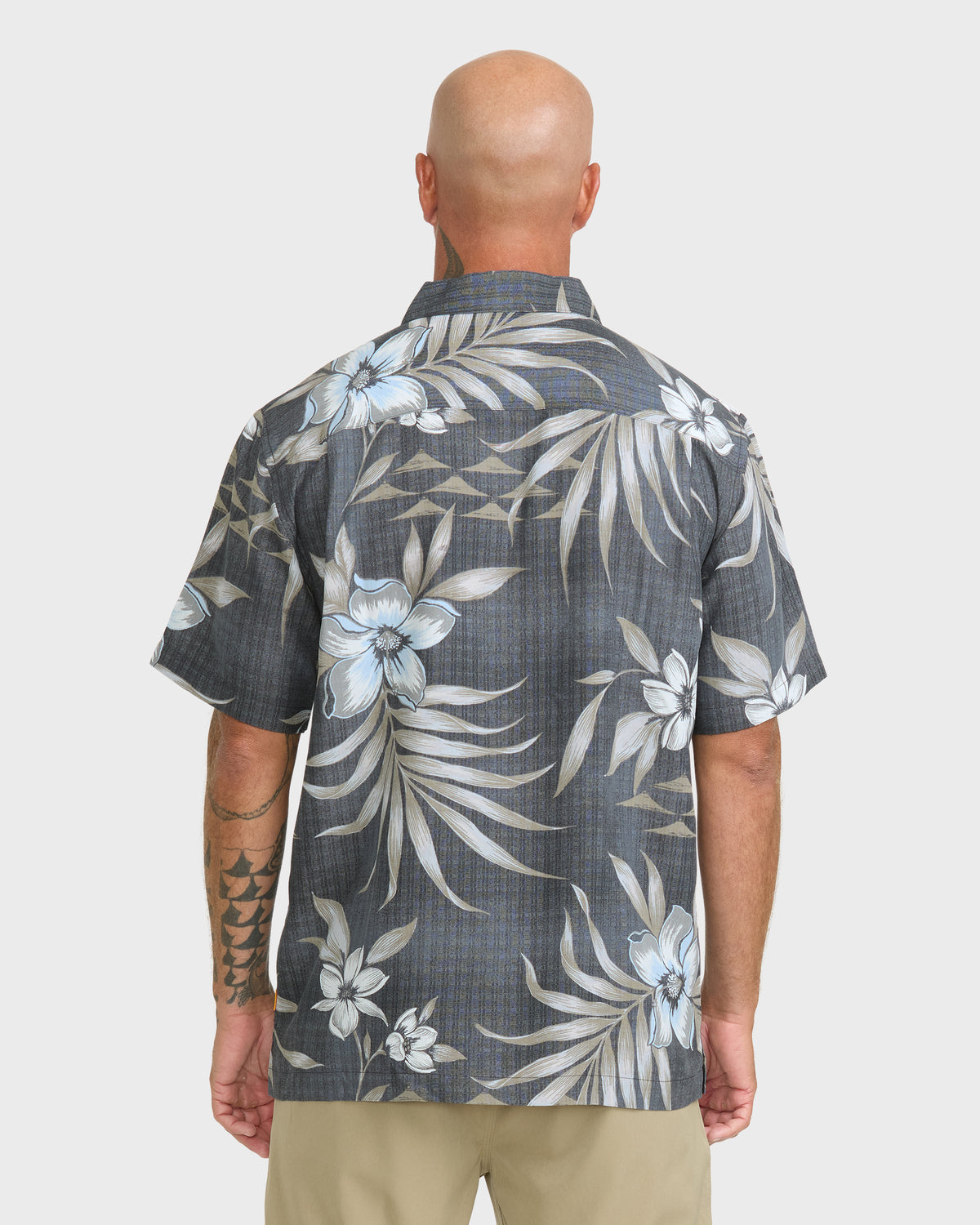 Waterman-Palapa-Floral-Short-Sleeve-Woven-Shirt-Phantom-2
