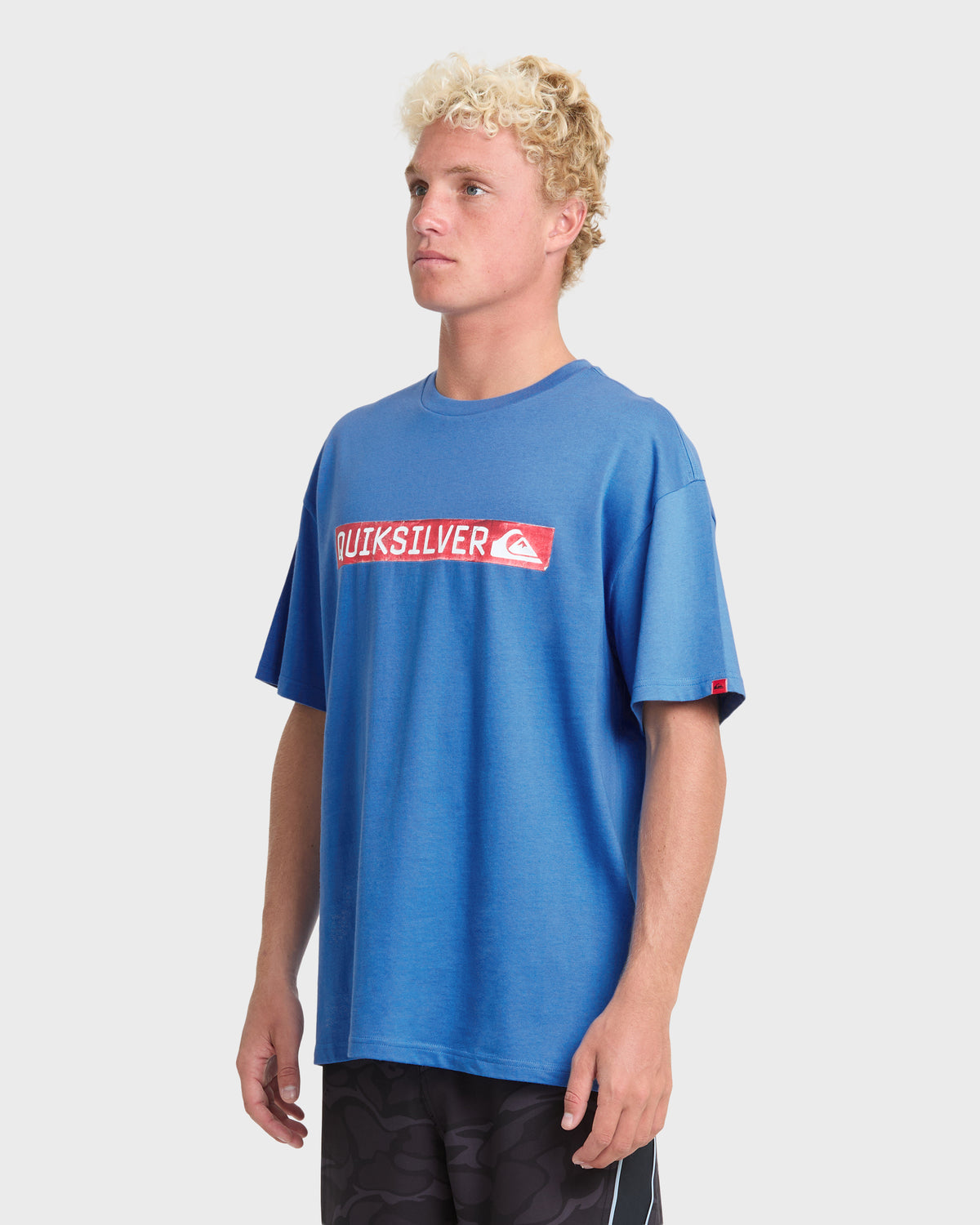 YG-CLICKER-RED-BOX-PALACE-BLUE-4