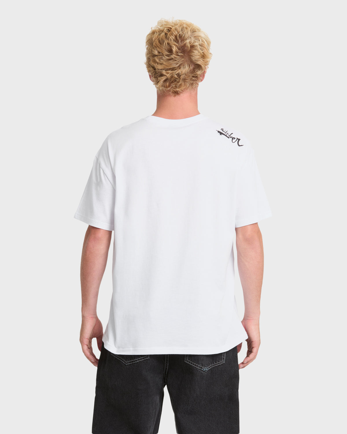 YG-SCRIPT-STICKER-SLAP-WHITE-2