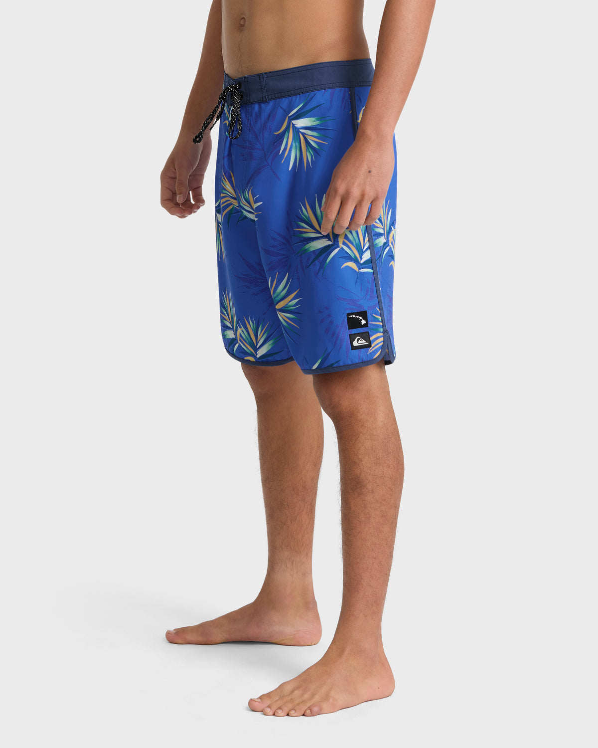 Surfsilk-Hawaii-Palm-Balm-19"-Boardshorts-Deep-Water-4