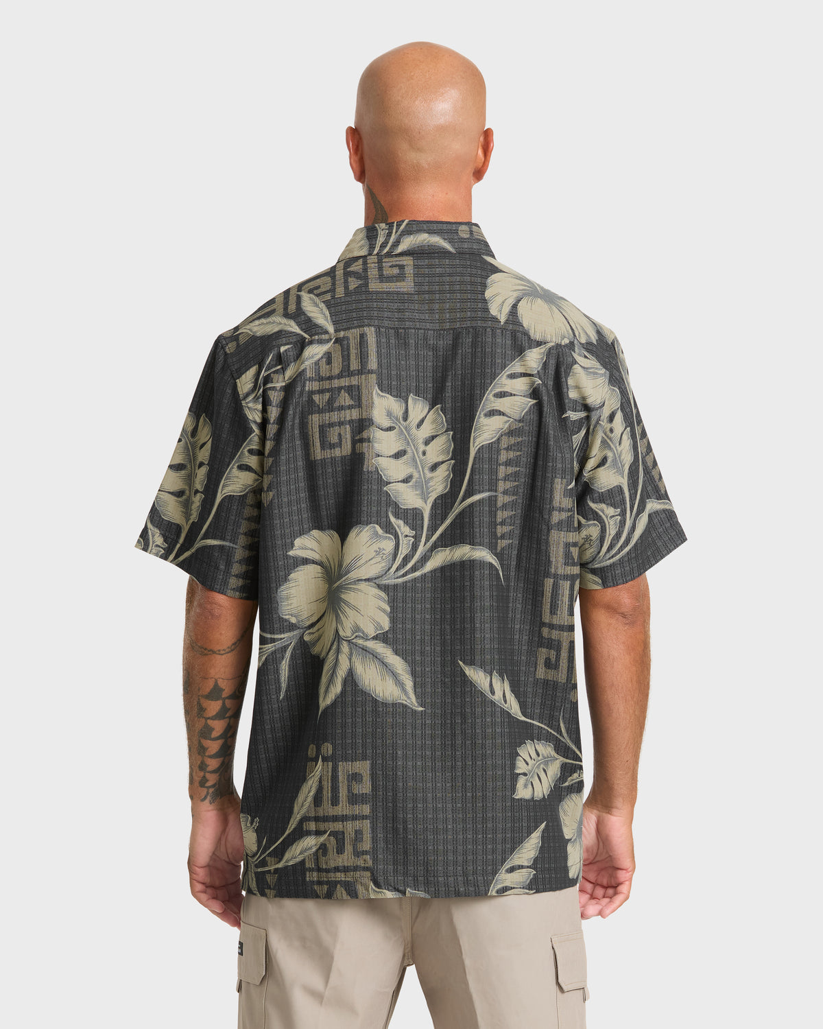 Waterman-Tropo-Short-Sleeve-Shirt-Black-2