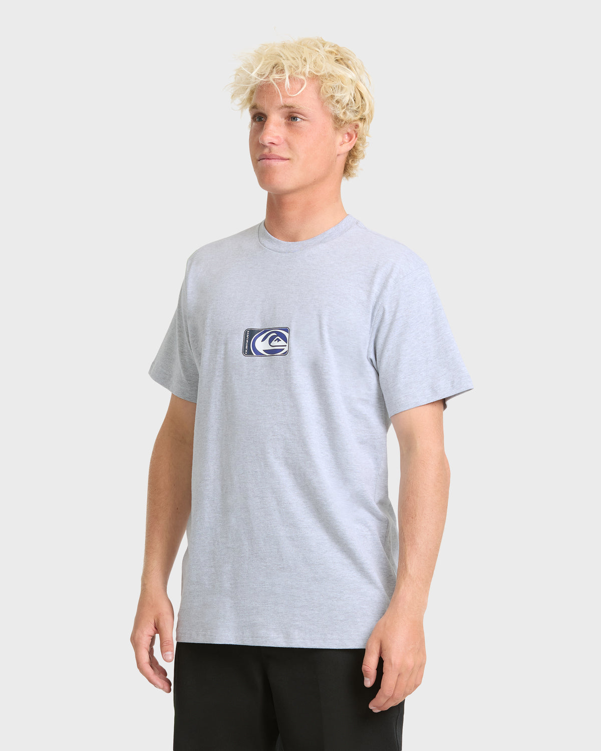 Saturn-Crest-Short-Sleeve-Cotton-T-Shirt-Light-Gray-Heather-4