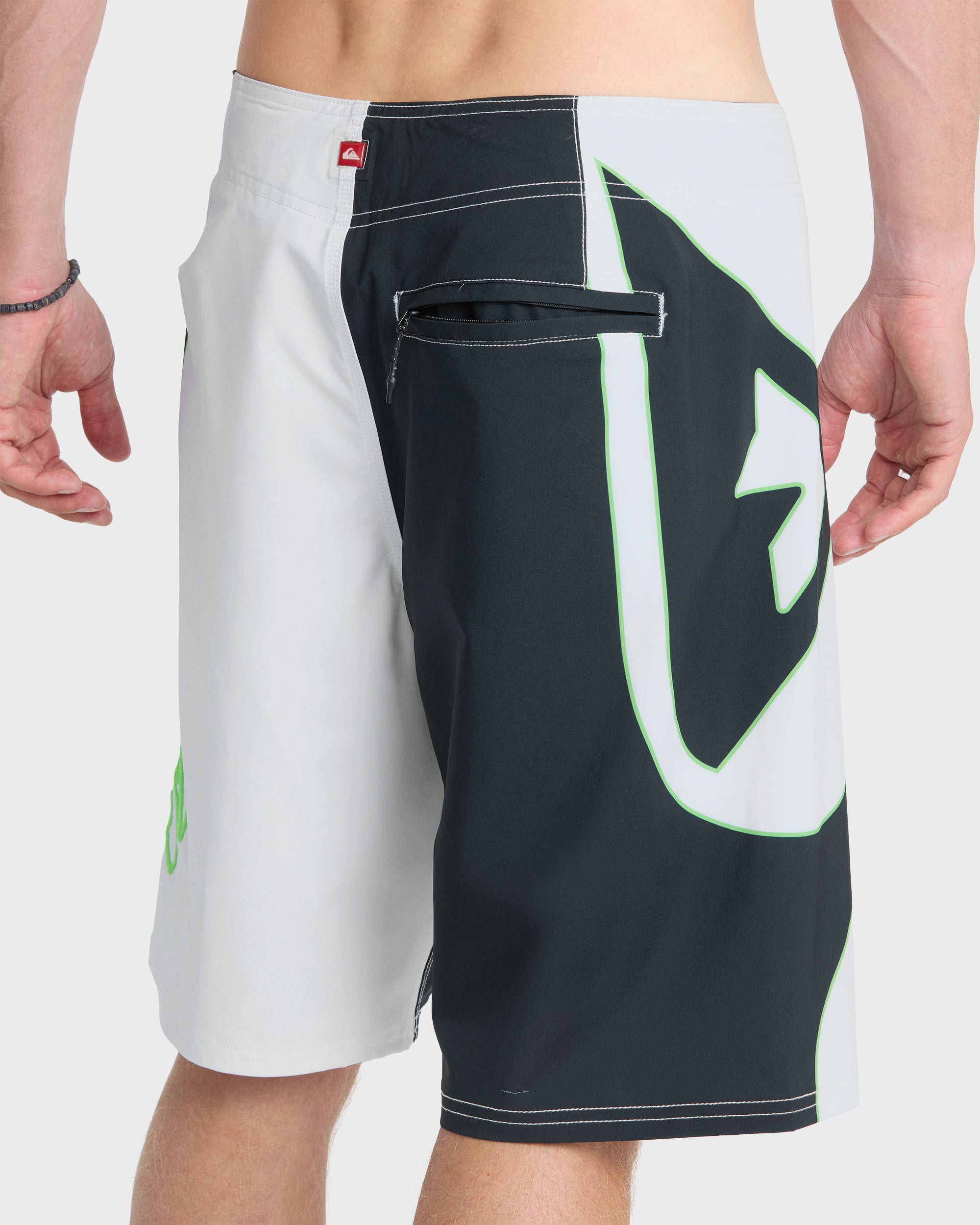 Young Guns Intercepter 21