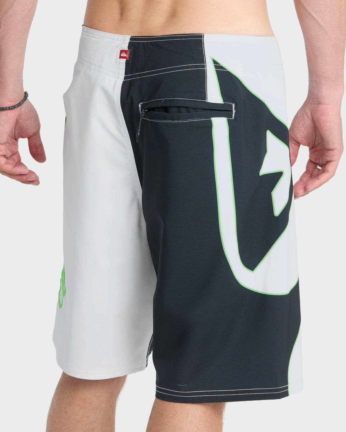 Young Guns Intercepter 21" Boardshorts - Bright White