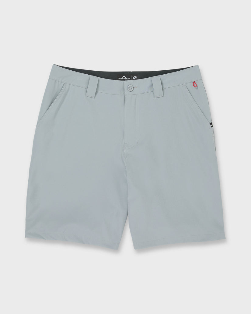 Union-Amphibian-20"-Hybrid-Shorts-Smoked-Gray-6