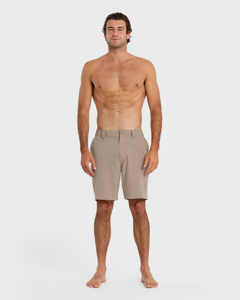 Union-Amphibian-20"-Hybrid-Shorts-Twill-3