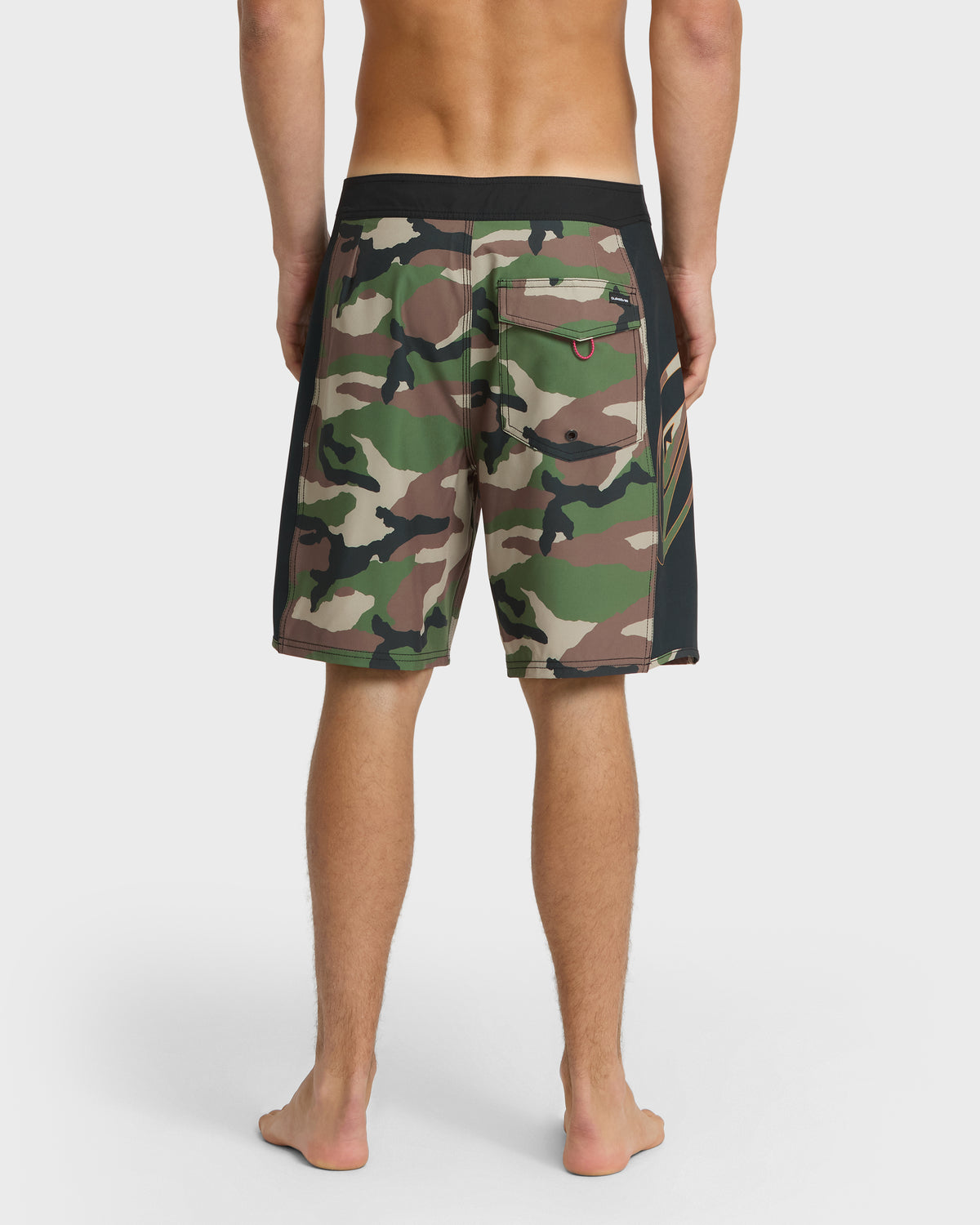 Surfsilk-Arch-19"-Boardshorts-Camo-2