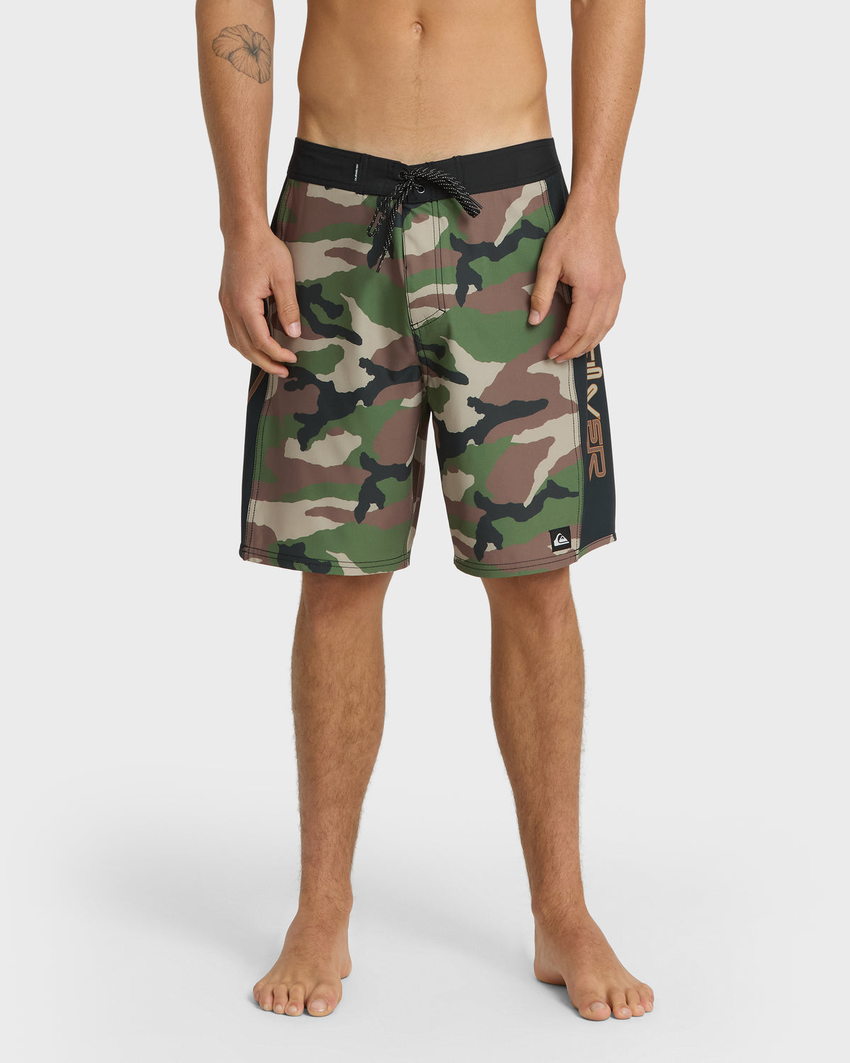 Surfsilk-Arch-19"-Boardshorts-Camo-1