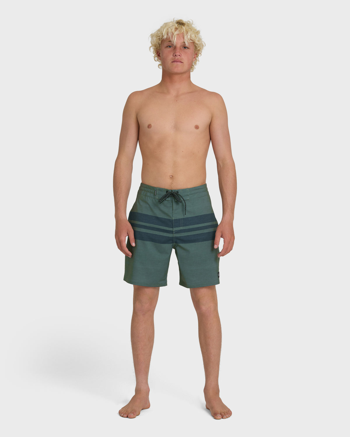 SURFSILK-STREET-TRUNK-18-GRAPE-LEAF-3