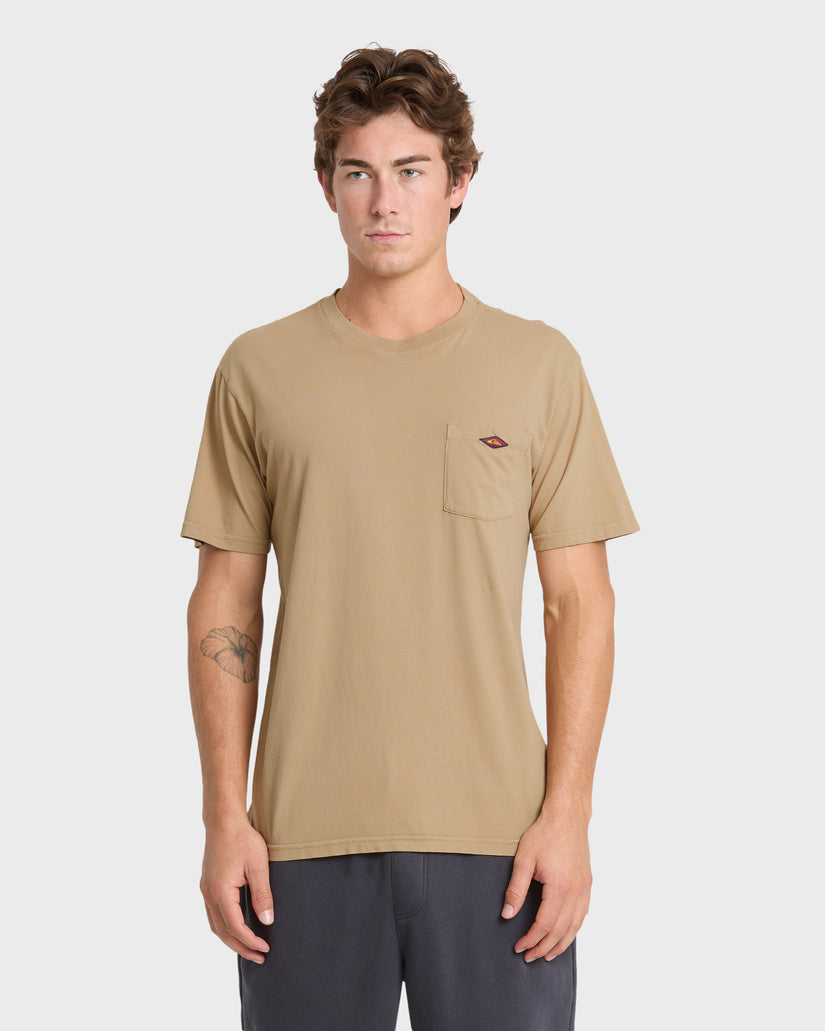 Saltwater-Pocket-Tee-Elmwood-1
