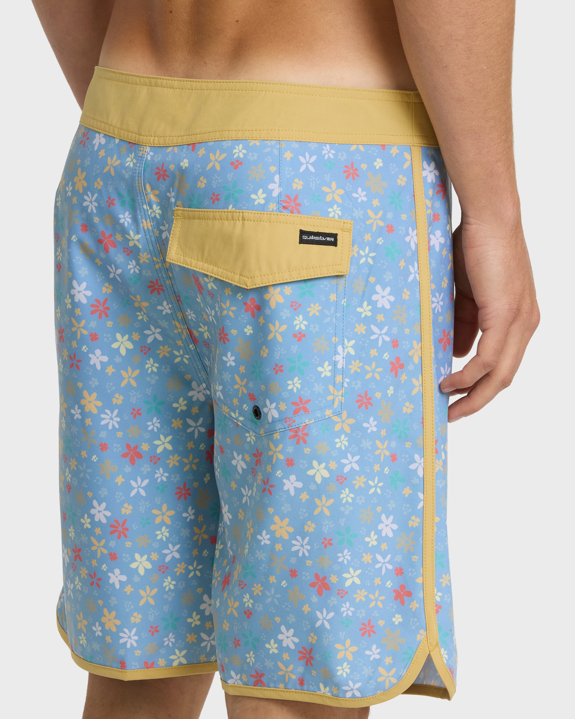 Surfsilk Scallop Ditsy 19